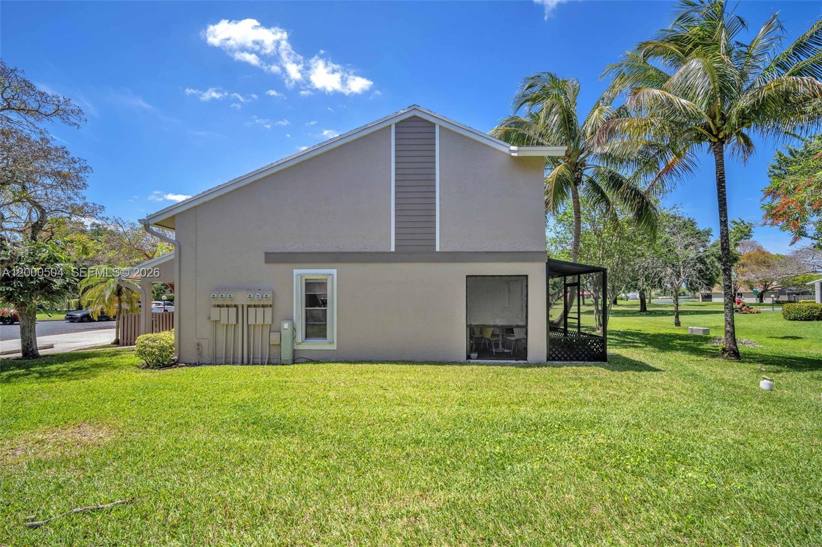 15743 Woodgate Pl Unit: E