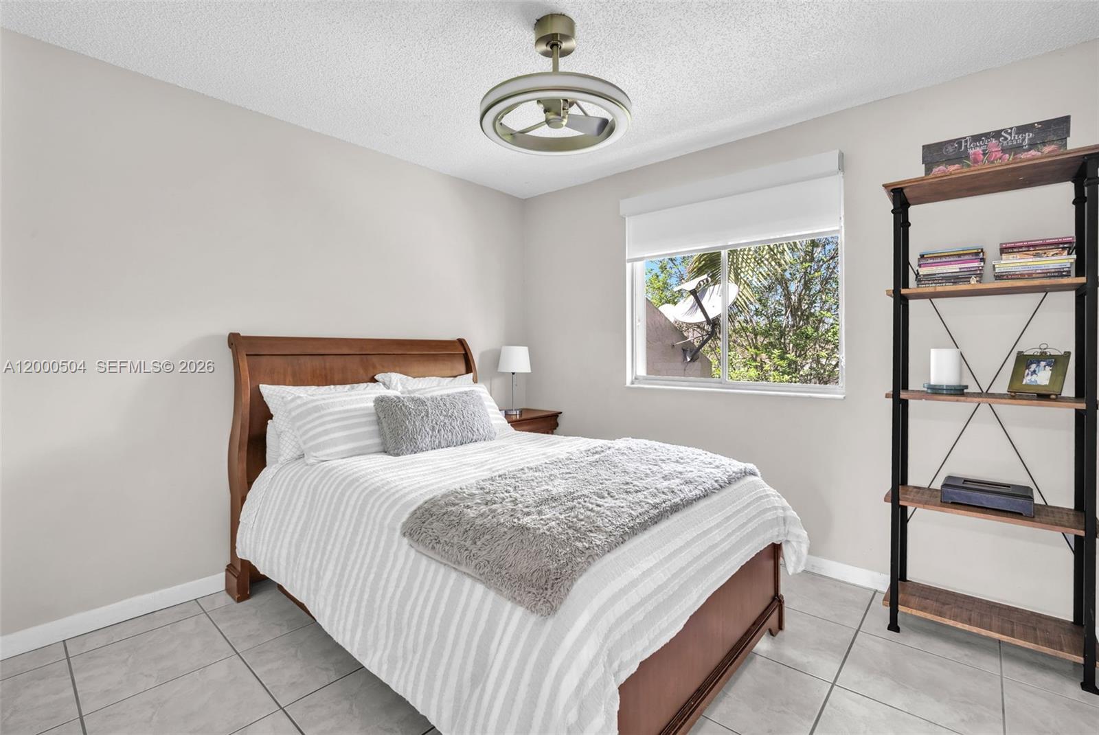 15743 Woodgate Pl Unit: E