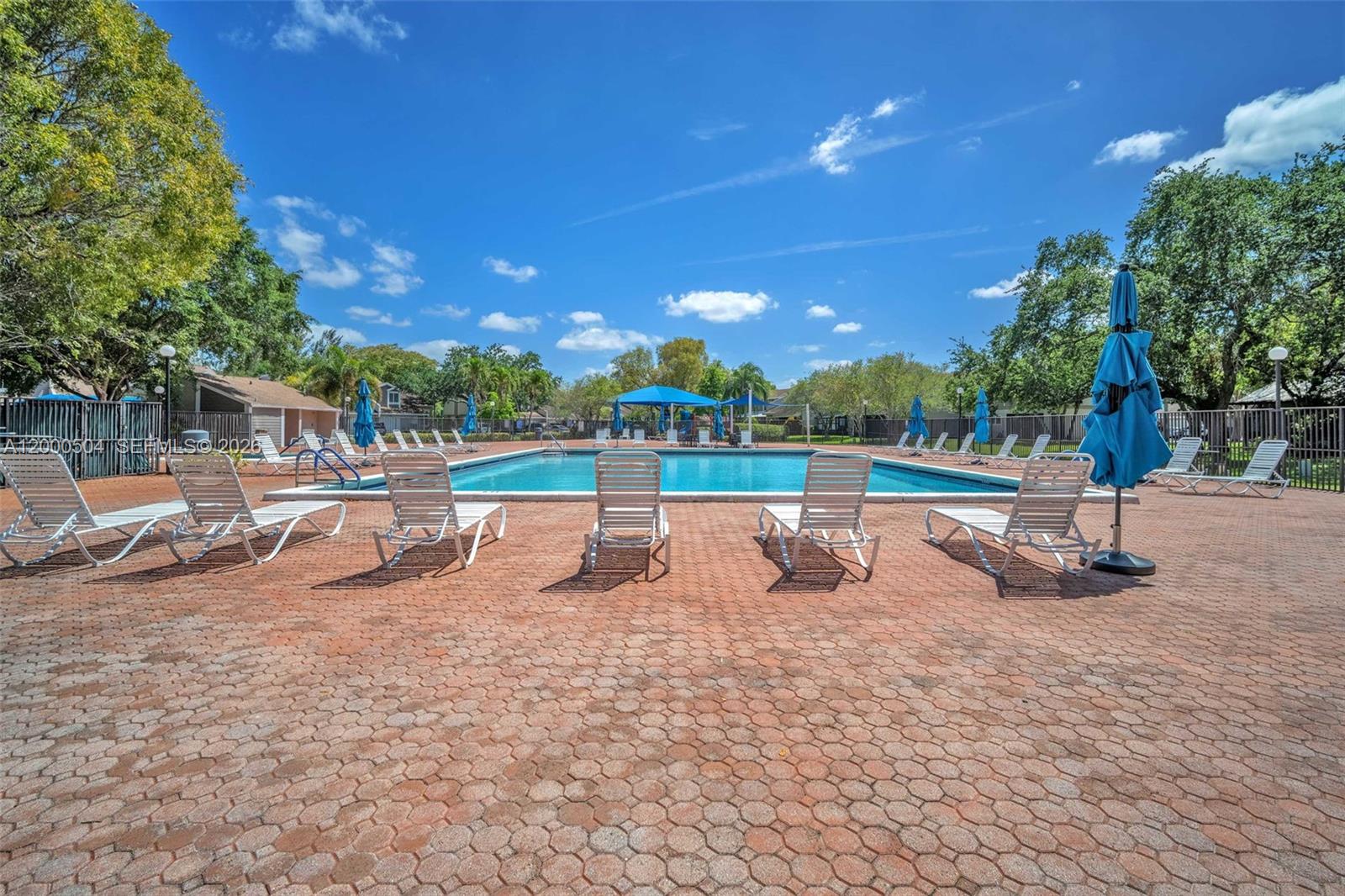 15743 Woodgate Pl Unit: E