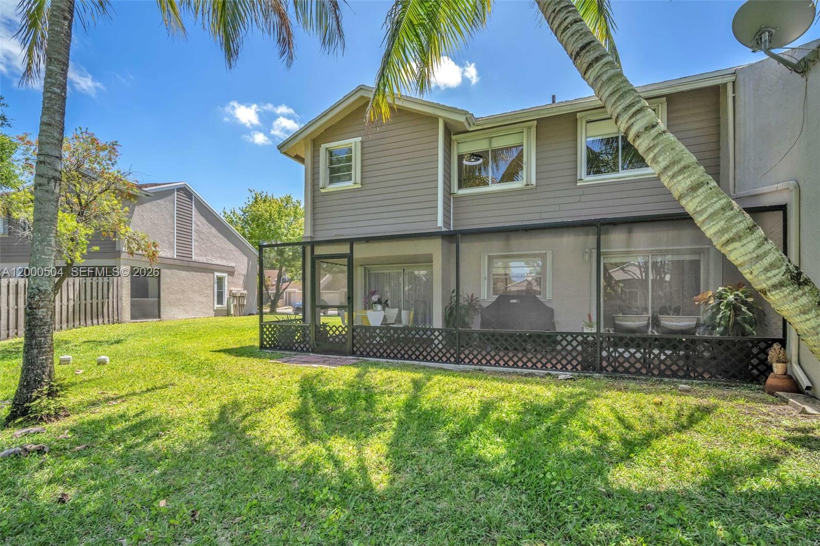 15743 Woodgate Pl Unit: E