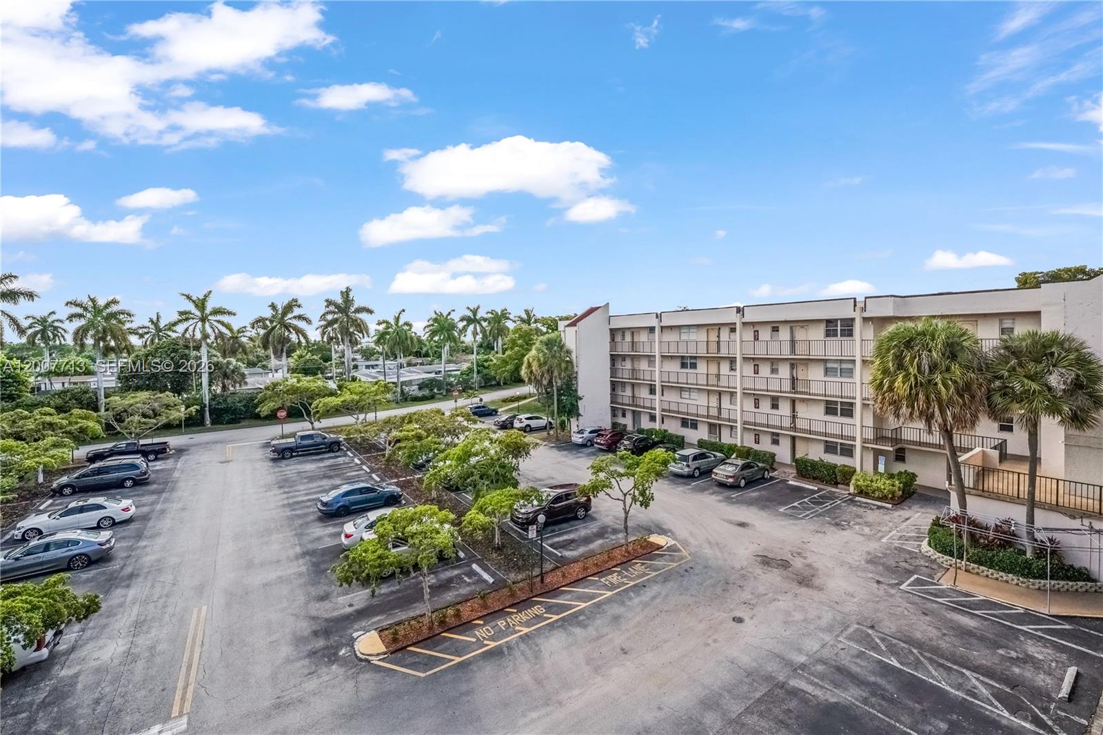 2551 Aragon Blvd # 411