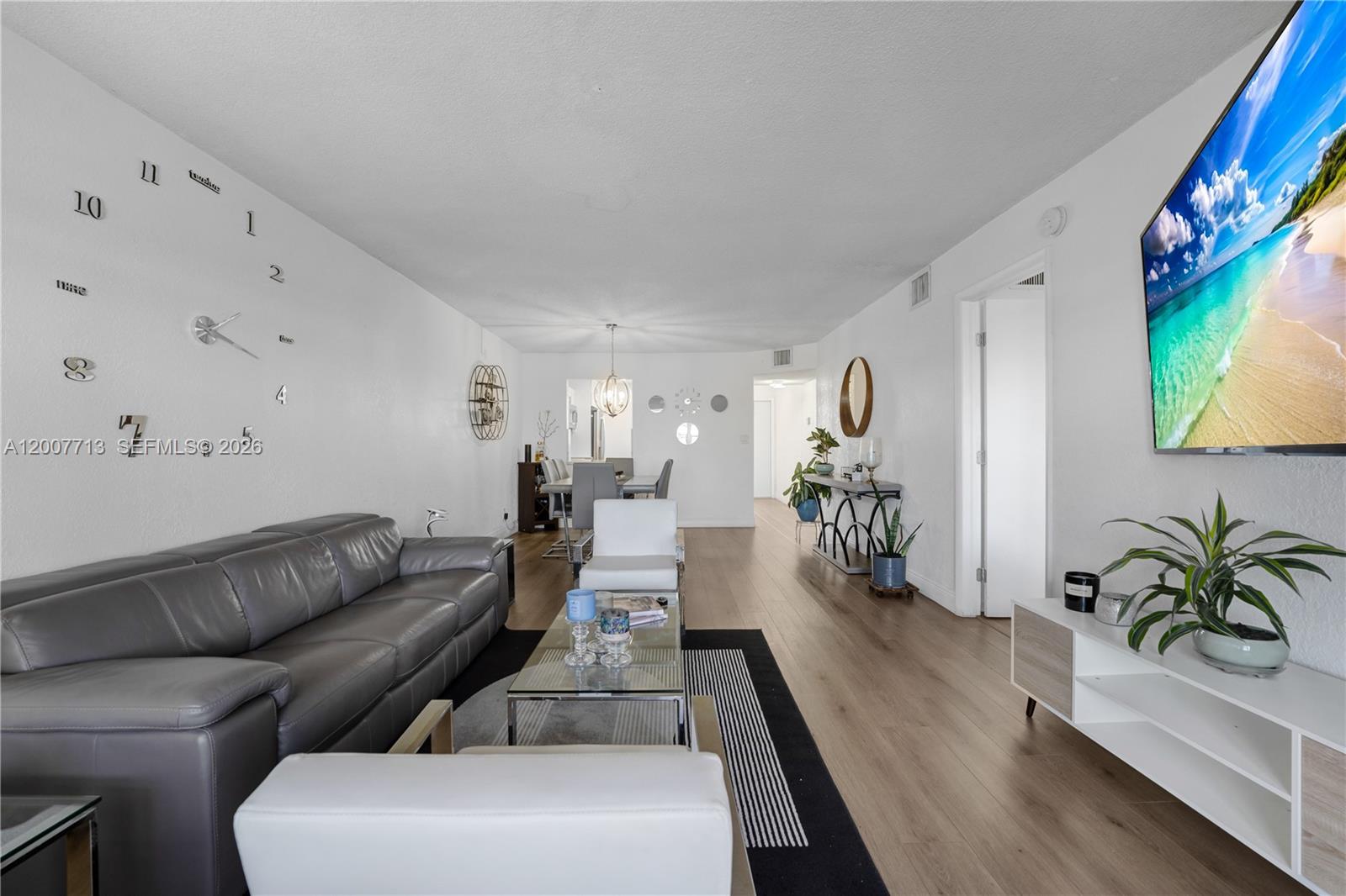 2551 Aragon Blvd # 411