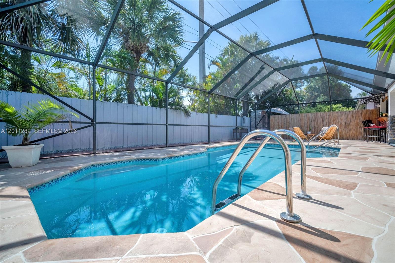 252 Malibu Cir # 252