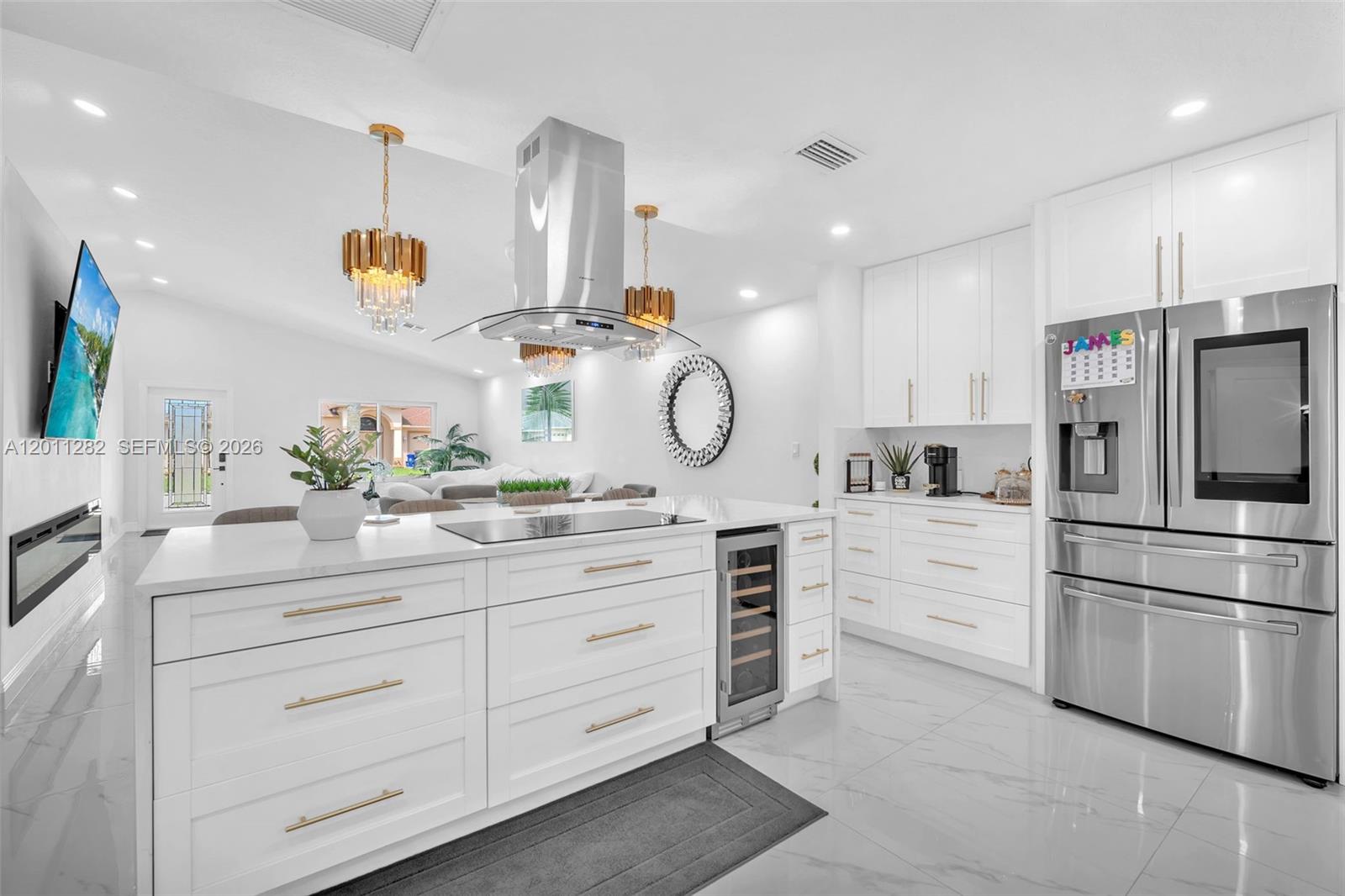 252 Malibu Cir # 252