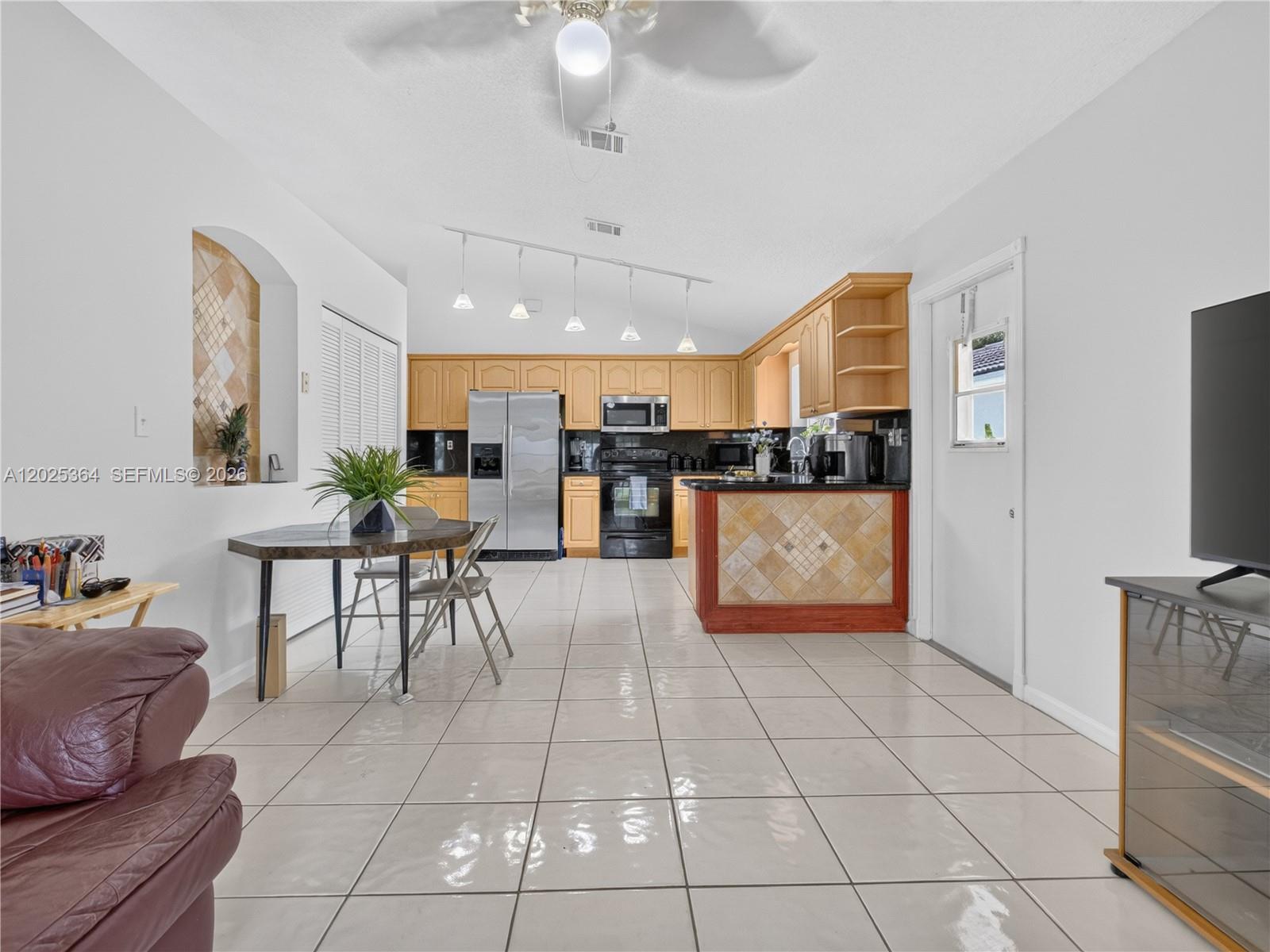 16543 NW 5th Ct