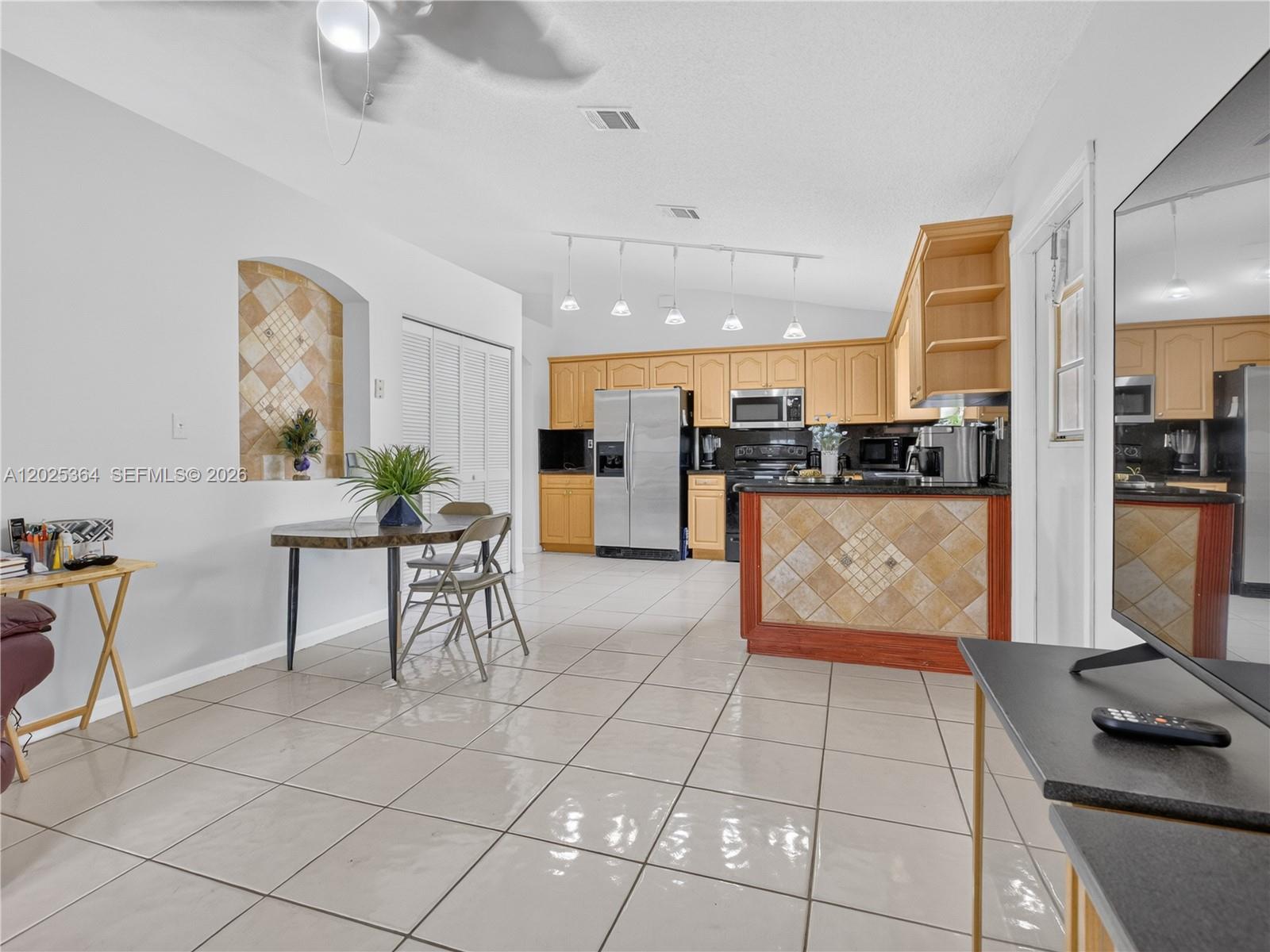 16543 NW 5th Ct