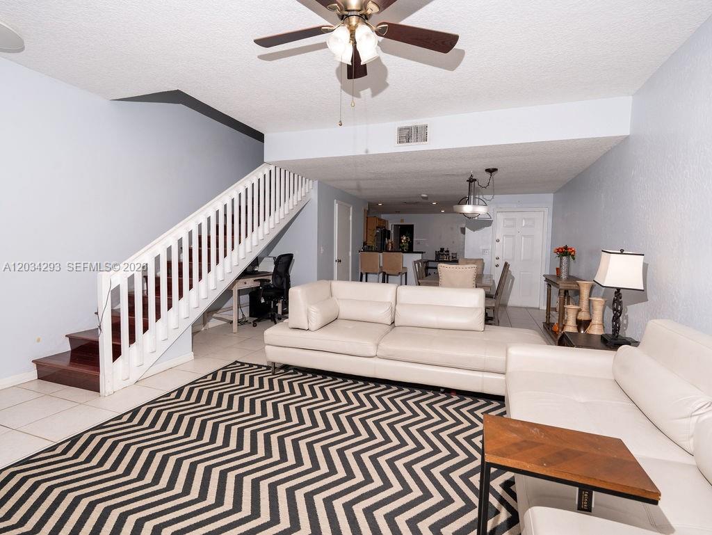 1611 Veracruz Ln # 17 Unit: 5-17