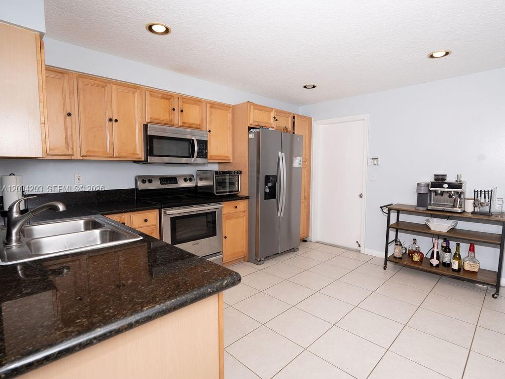 1611 Veracruz Ln # 17 Unit: 5-17