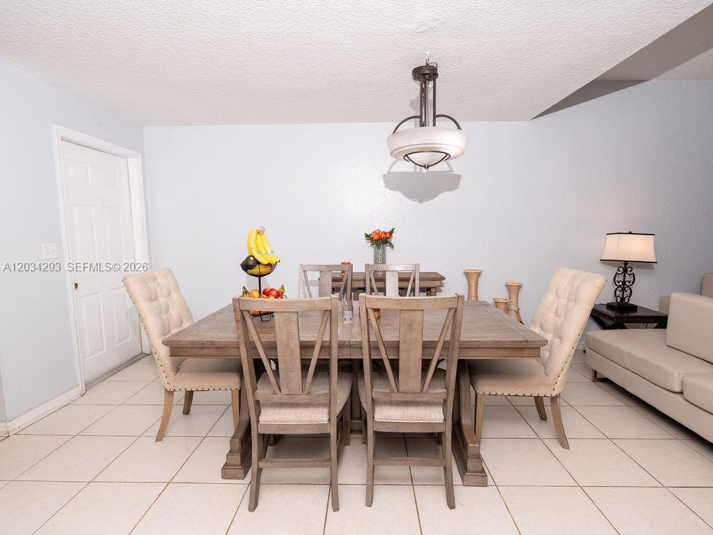 1611 Veracruz Ln # 17 Unit: 5-17