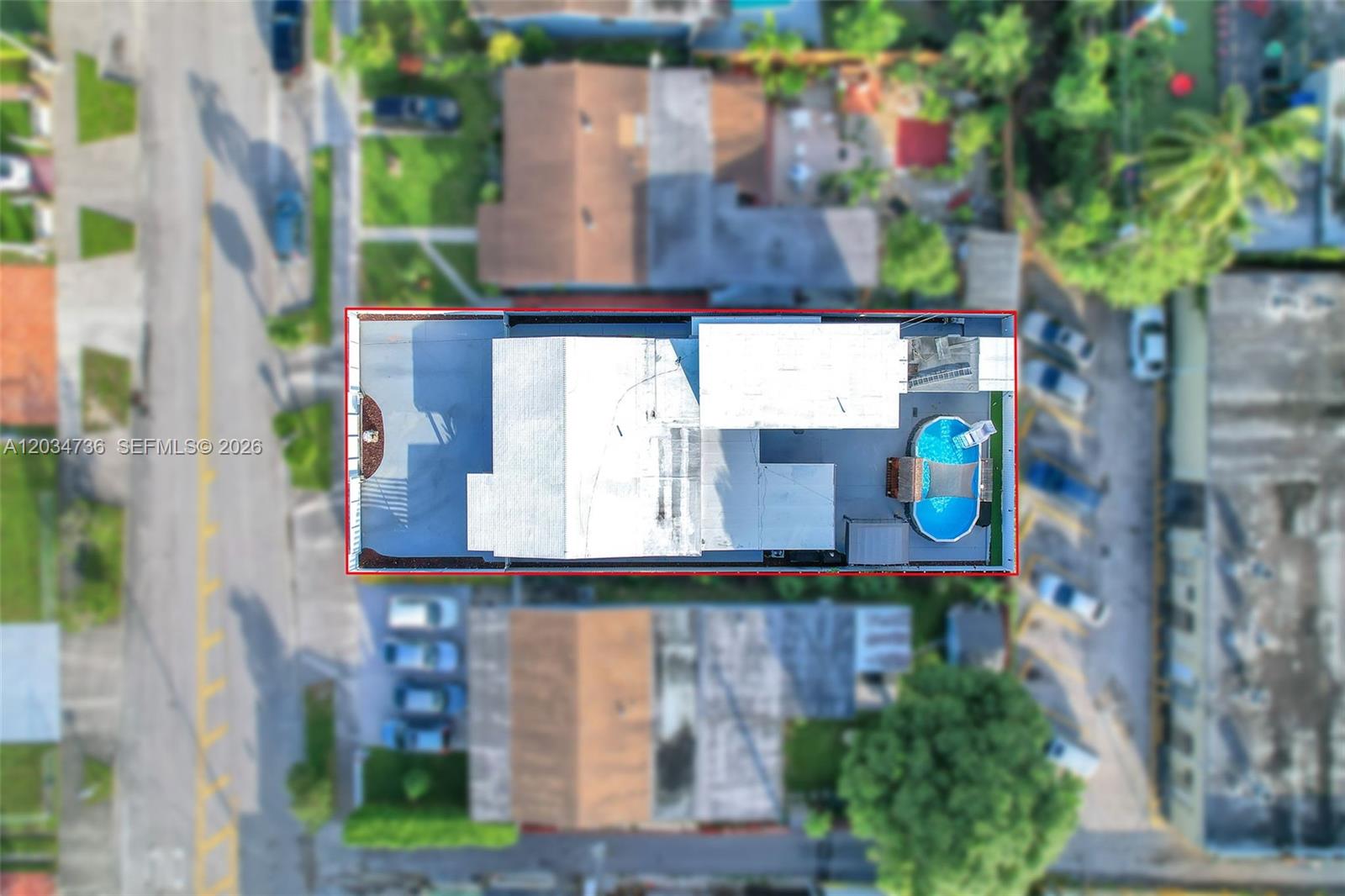 380 W 30th St