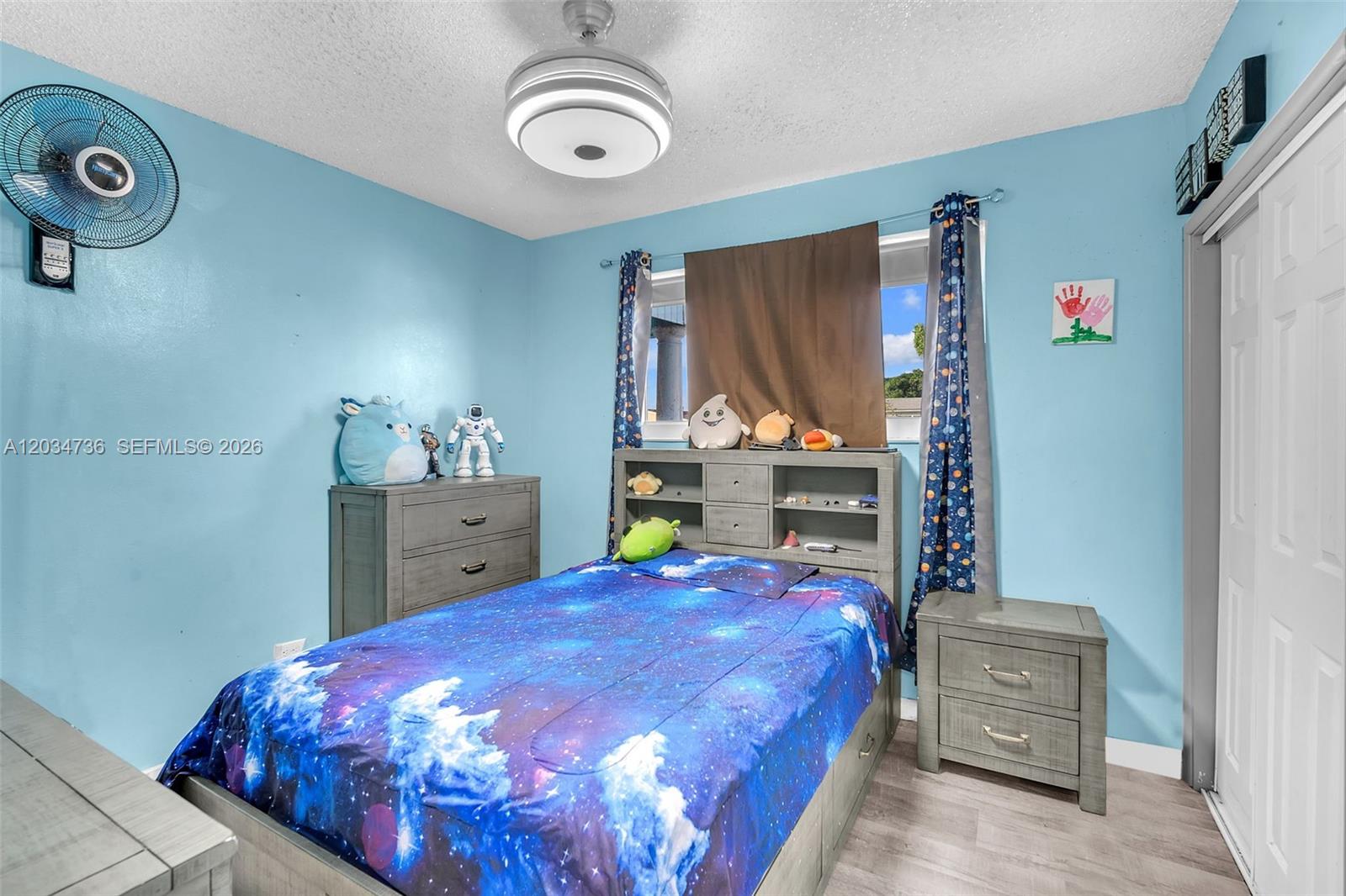 380 W 30th St