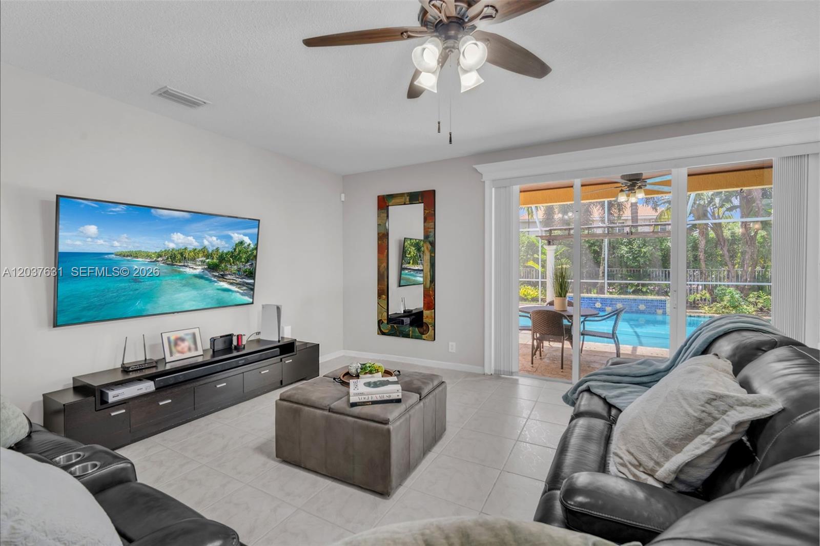 4110 Laurel Ridge Cir