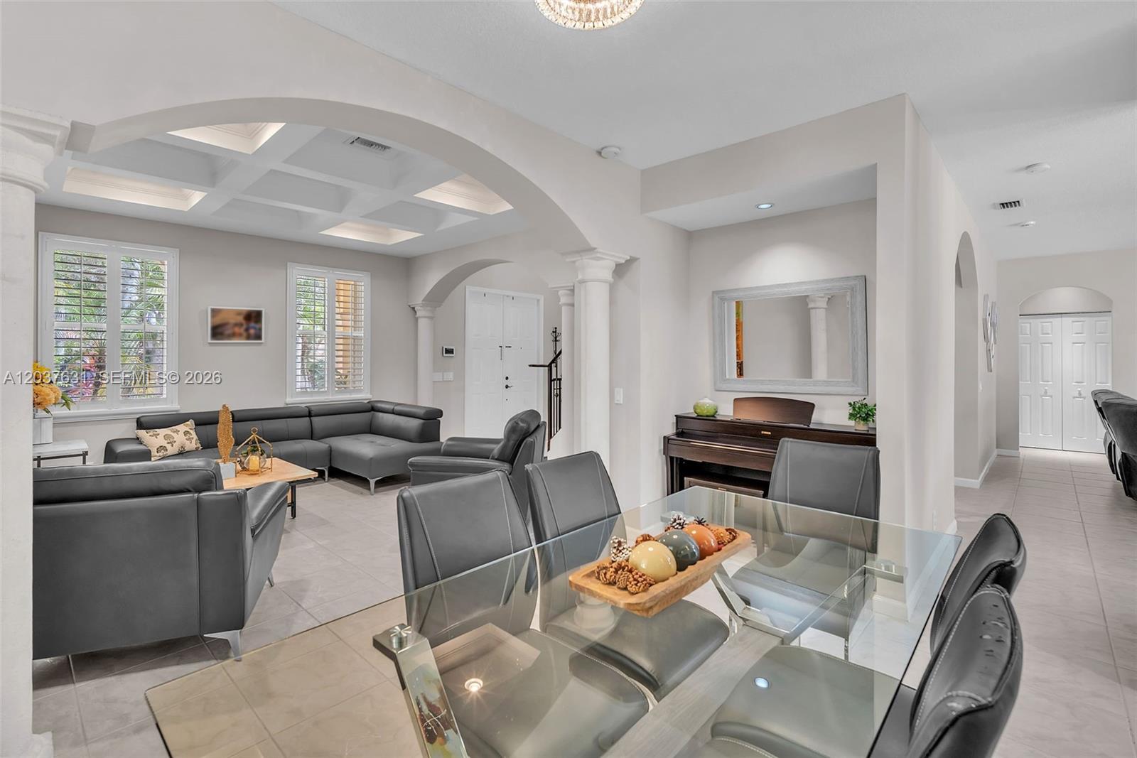 4110 Laurel Ridge Cir