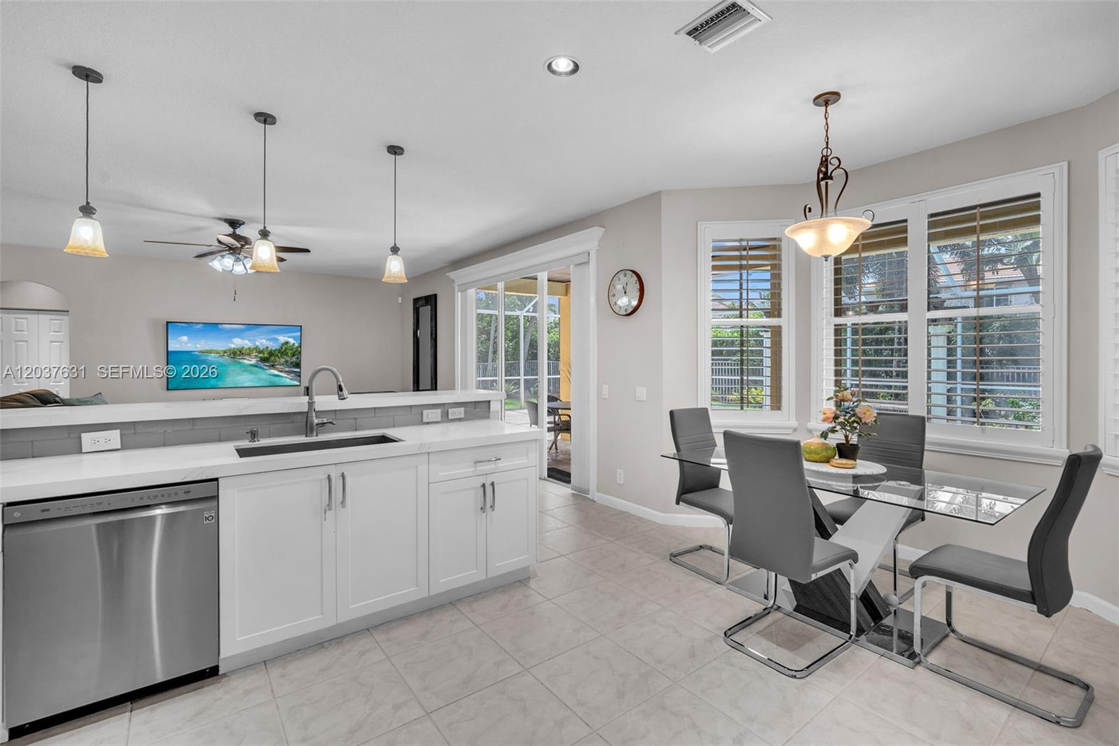 4110 Laurel Ridge Cir