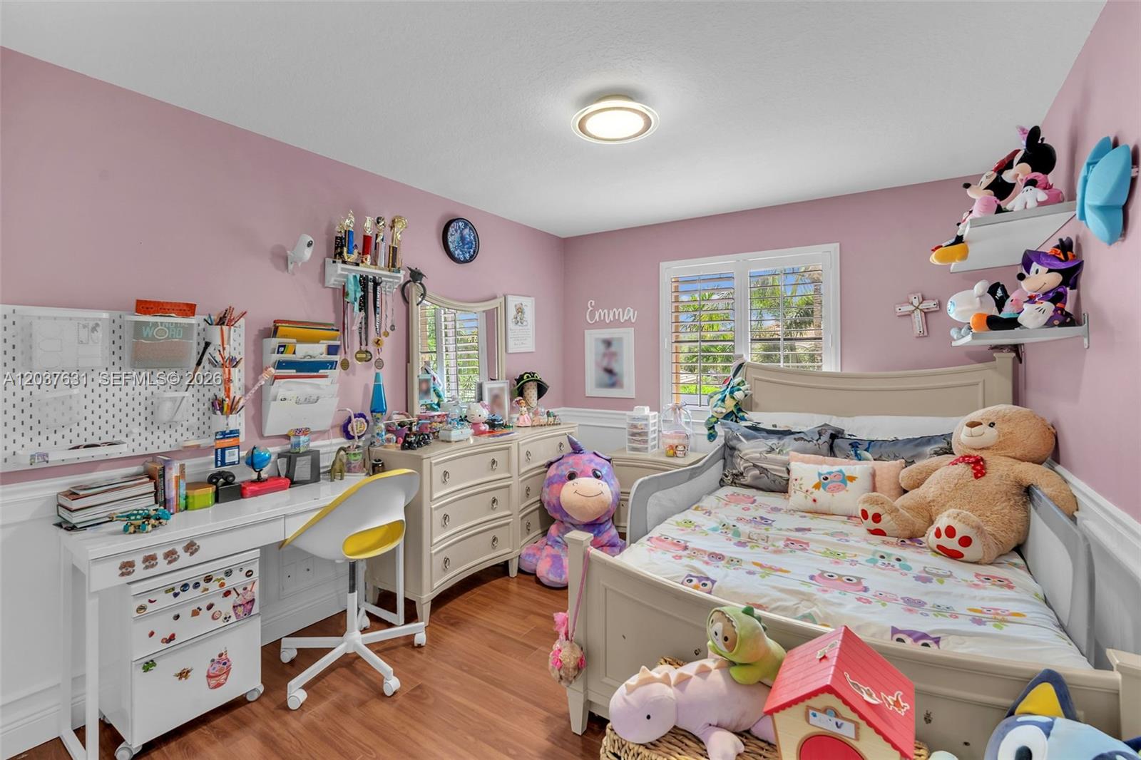 4110 Laurel Ridge Cir