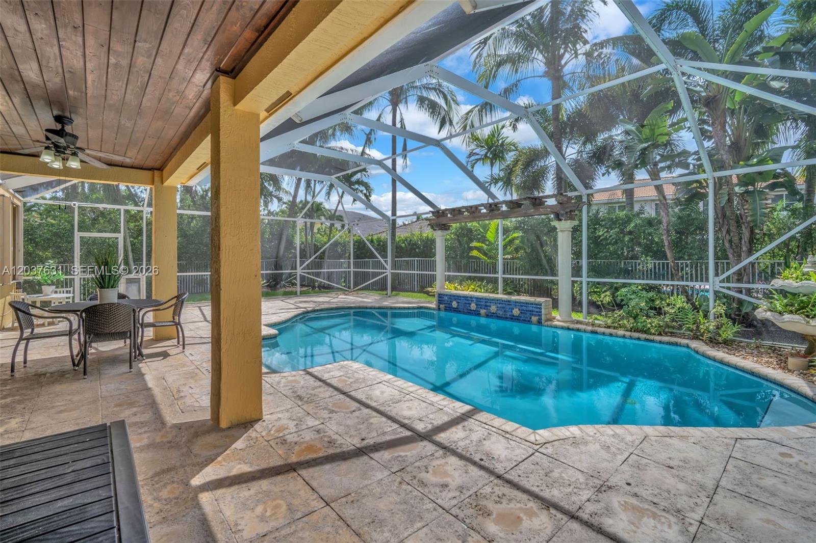 4110 Laurel Ridge Cir