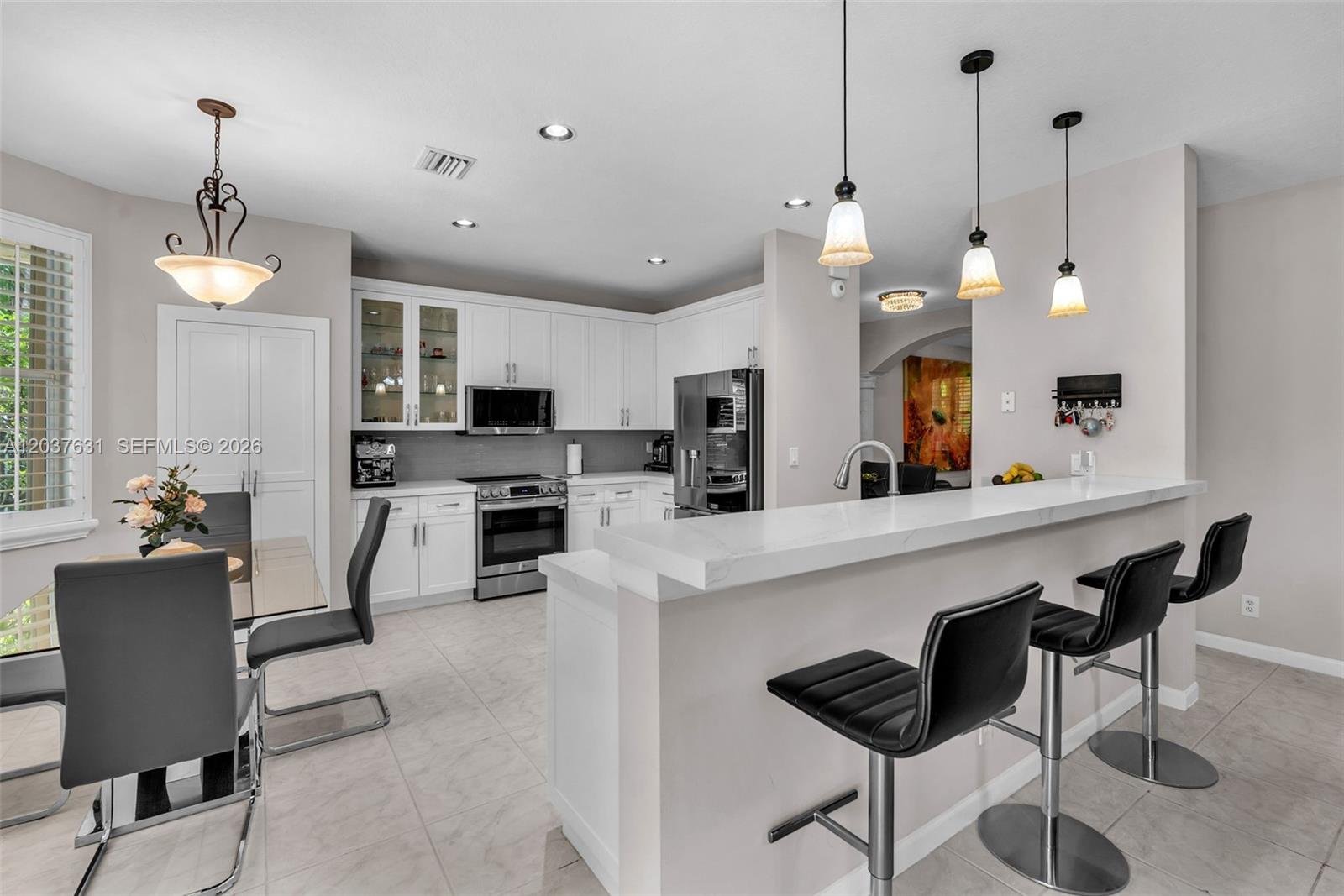 4110 Laurel Ridge Cir