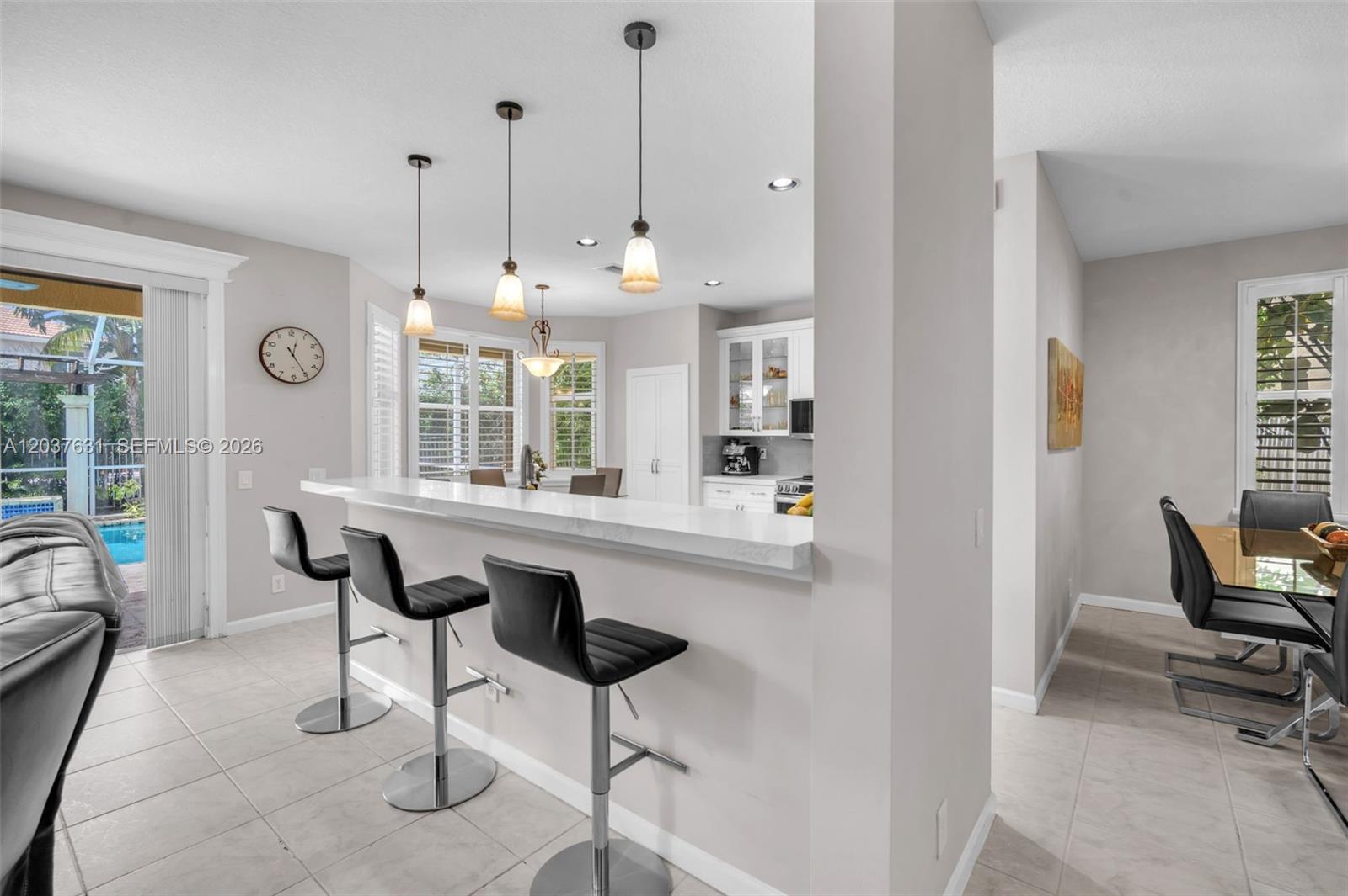 4110 Laurel Ridge Cir
