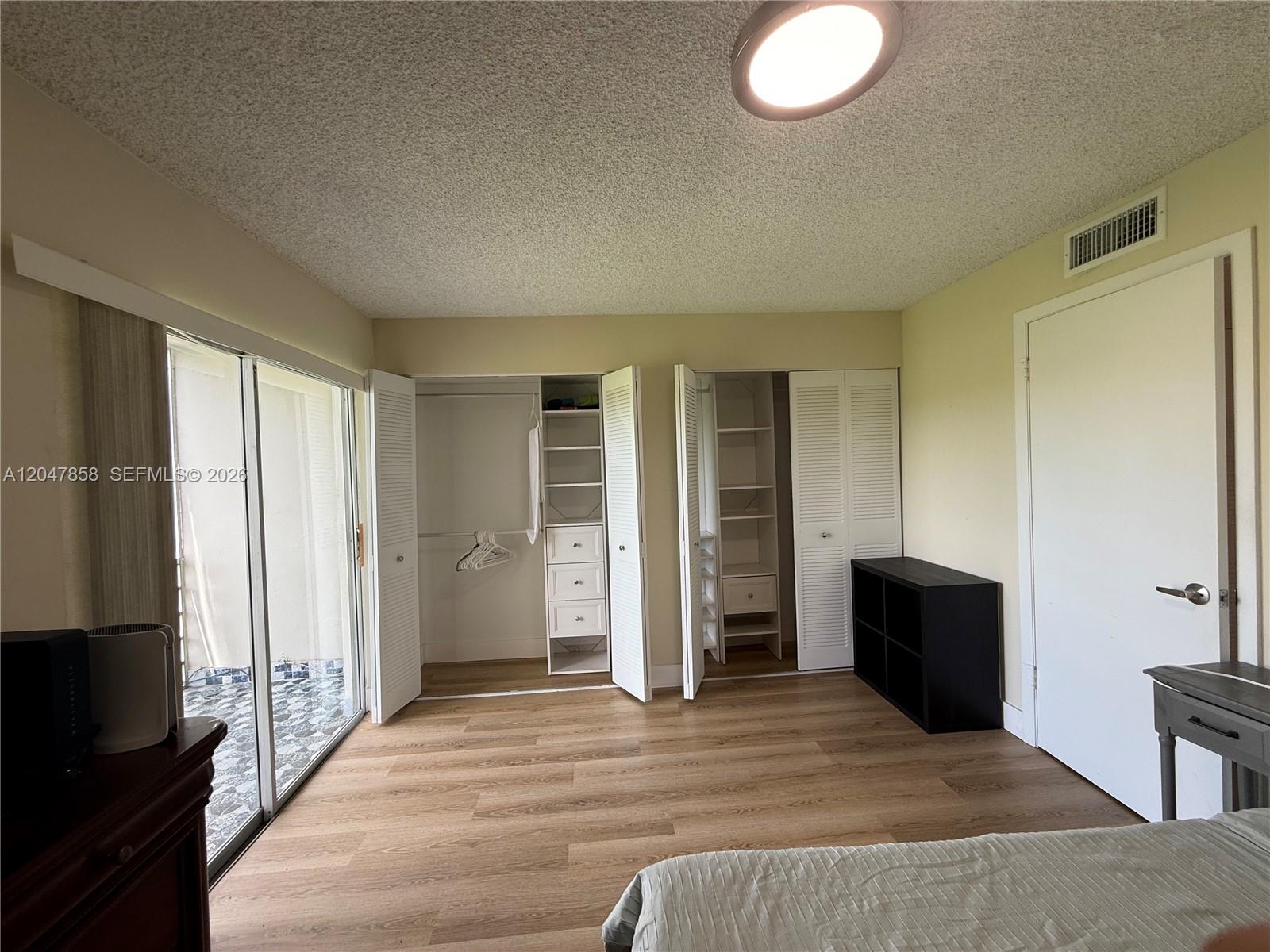 9101 Sunrise Lakes Blvd Unit: 215