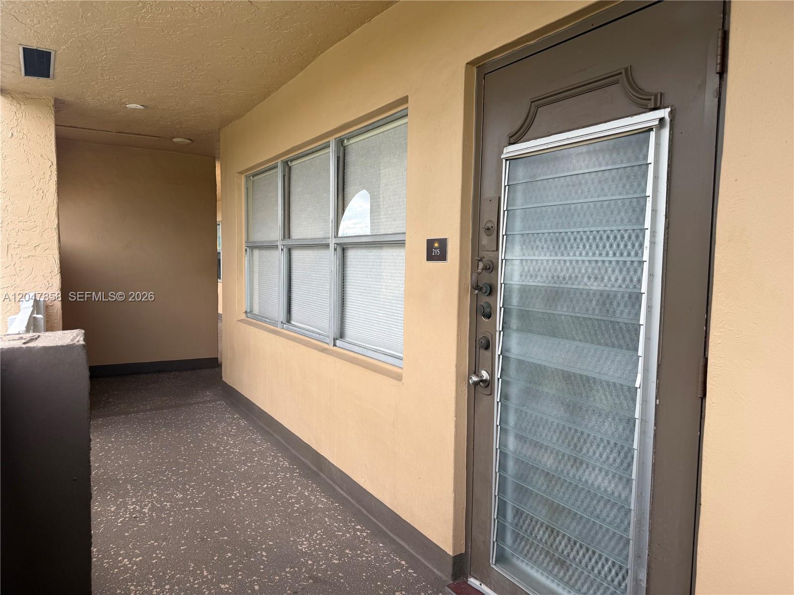 9101 Sunrise Lakes Blvd Unit: 215