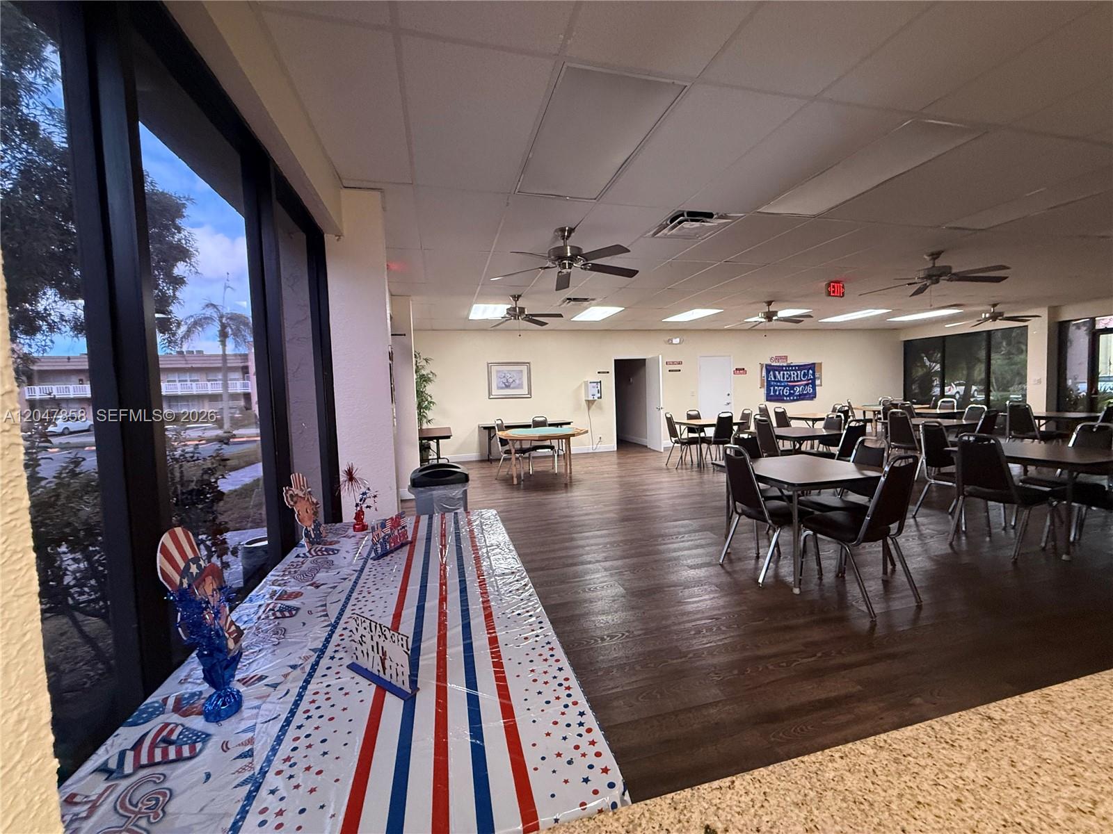 9101 Sunrise Lakes Blvd Unit: 215