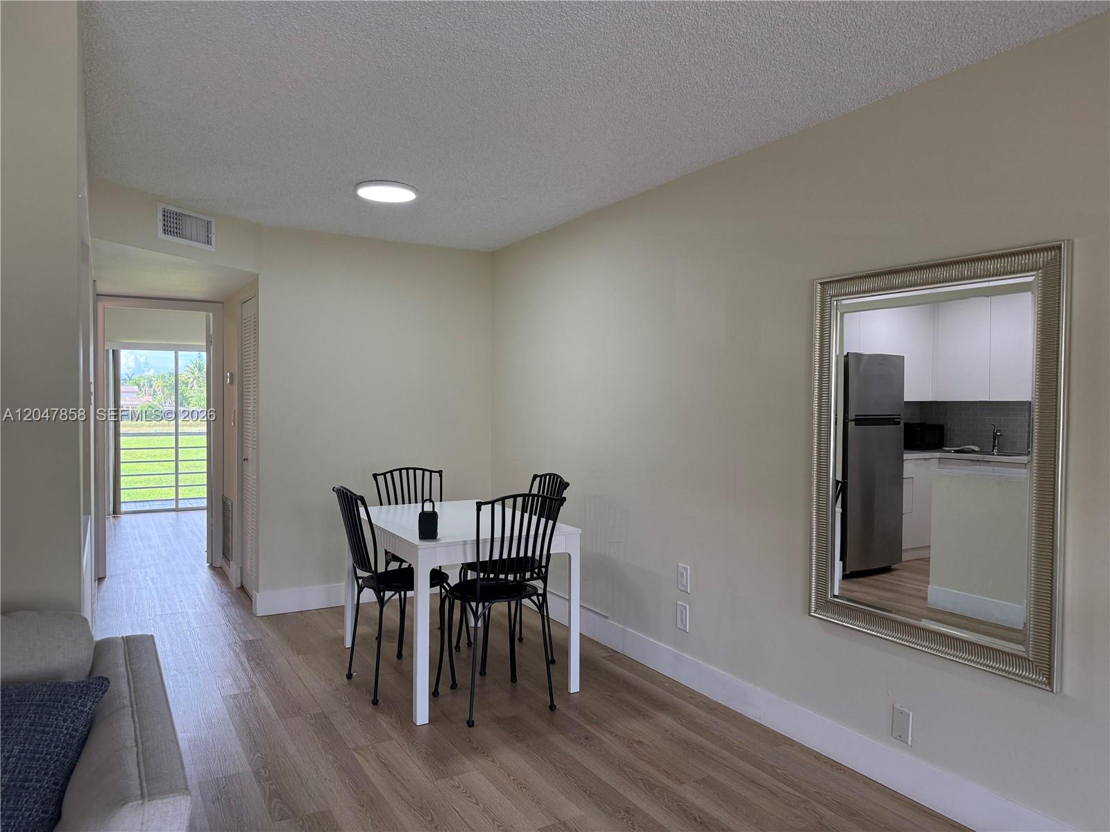 9101 Sunrise Lakes Blvd Unit: 215
