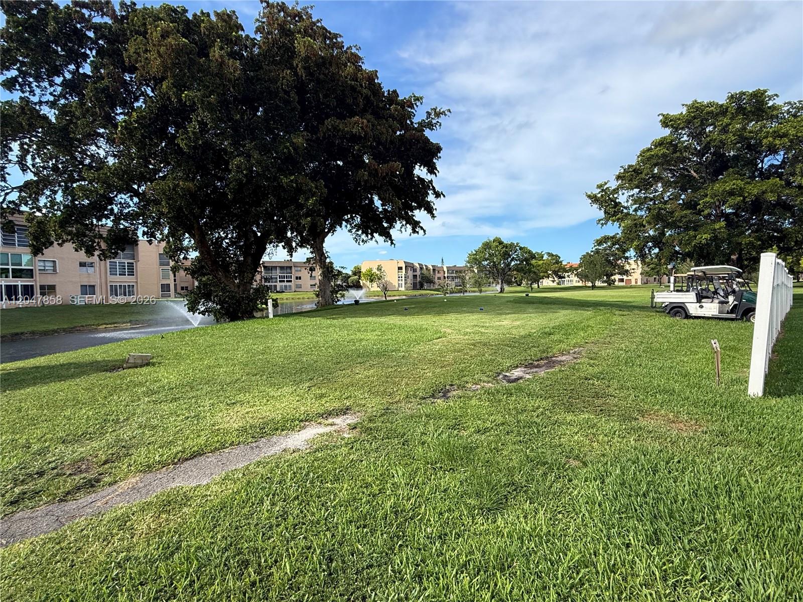 9101 Sunrise Lakes Blvd Unit: 215
