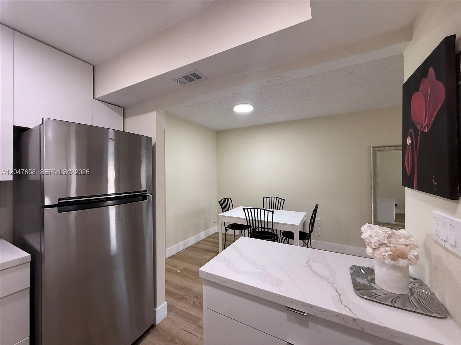 9101 Sunrise Lakes Blvd Unit: 215