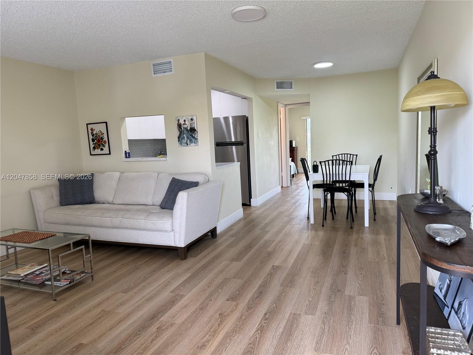9101 Sunrise Lakes Blvd Unit: 215