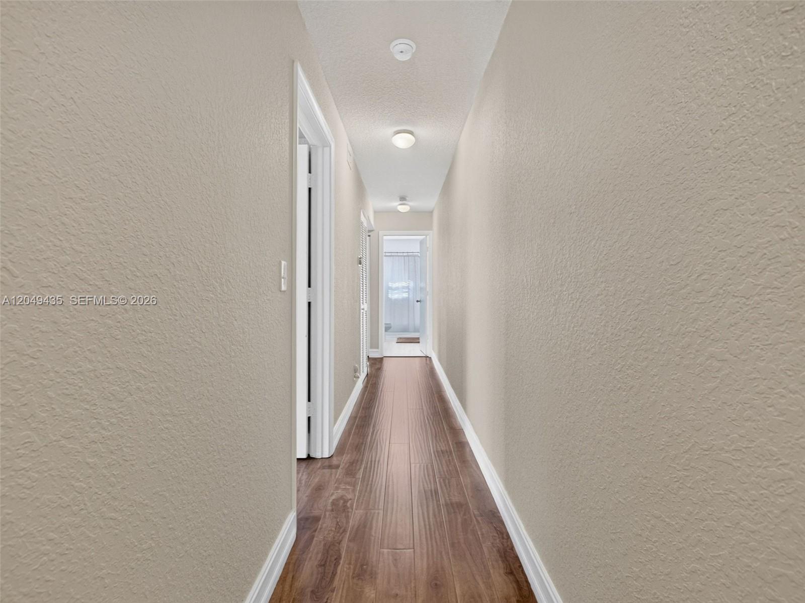 2475 W Cordoba Bnd