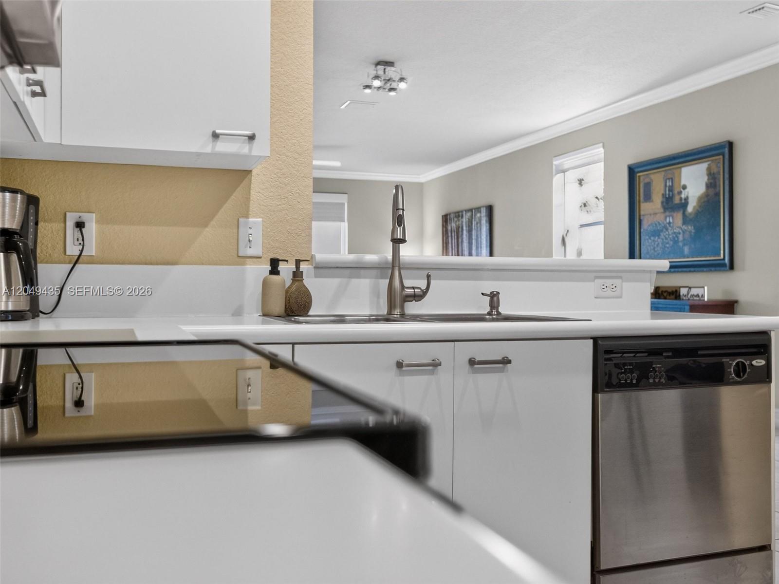 2475 W Cordoba Bnd