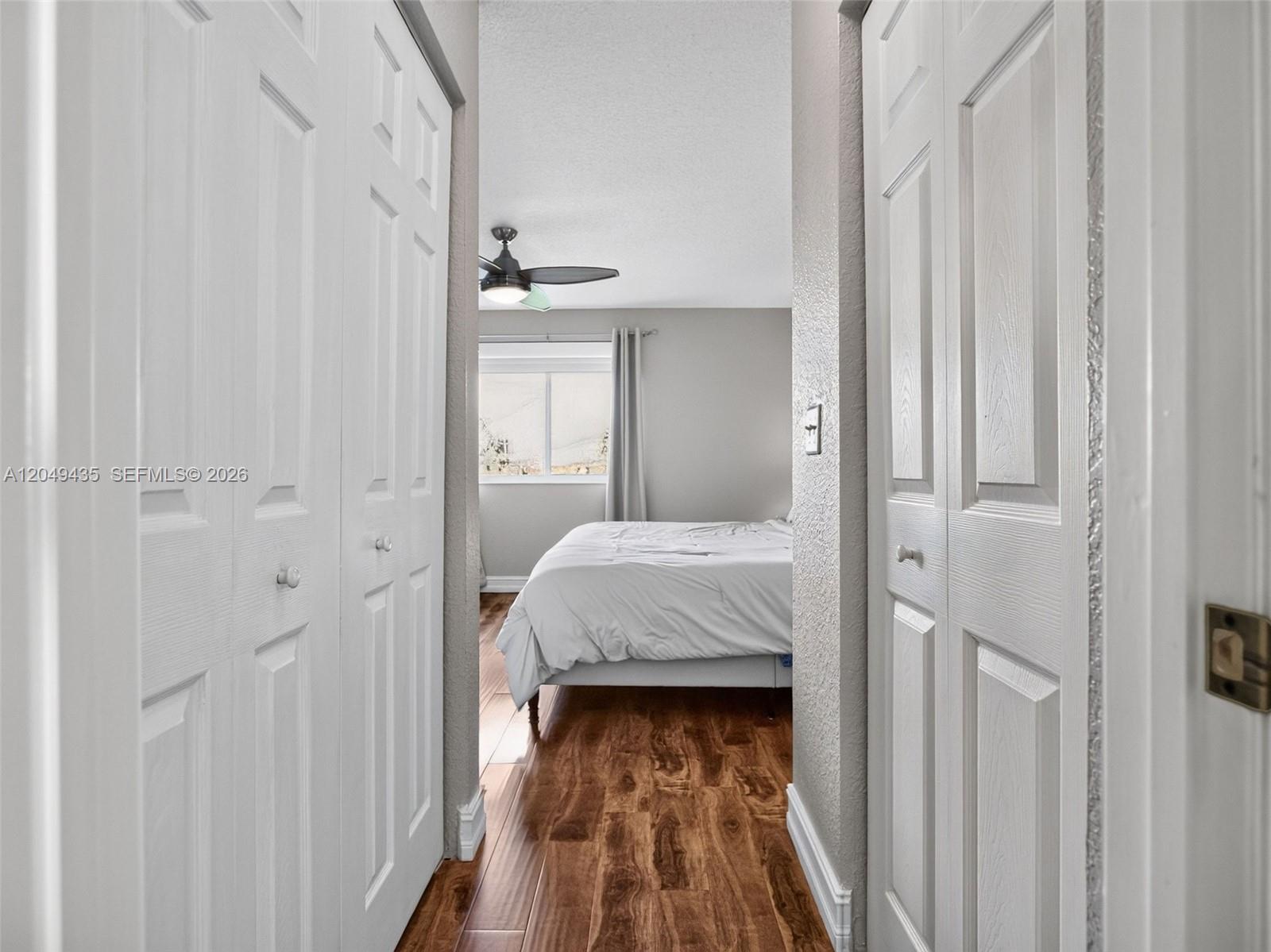 2475 W Cordoba Bnd