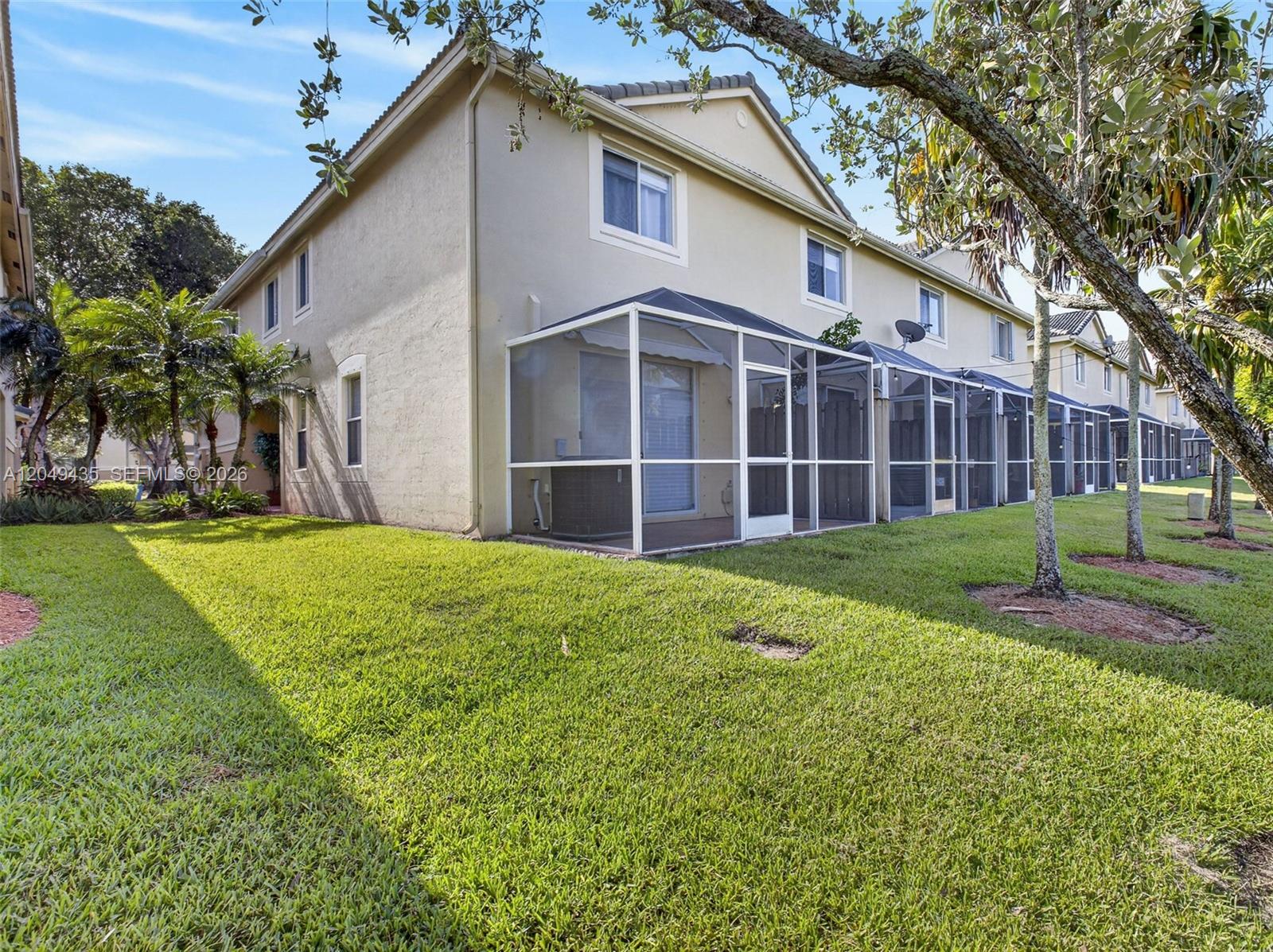 2475 W Cordoba Bnd