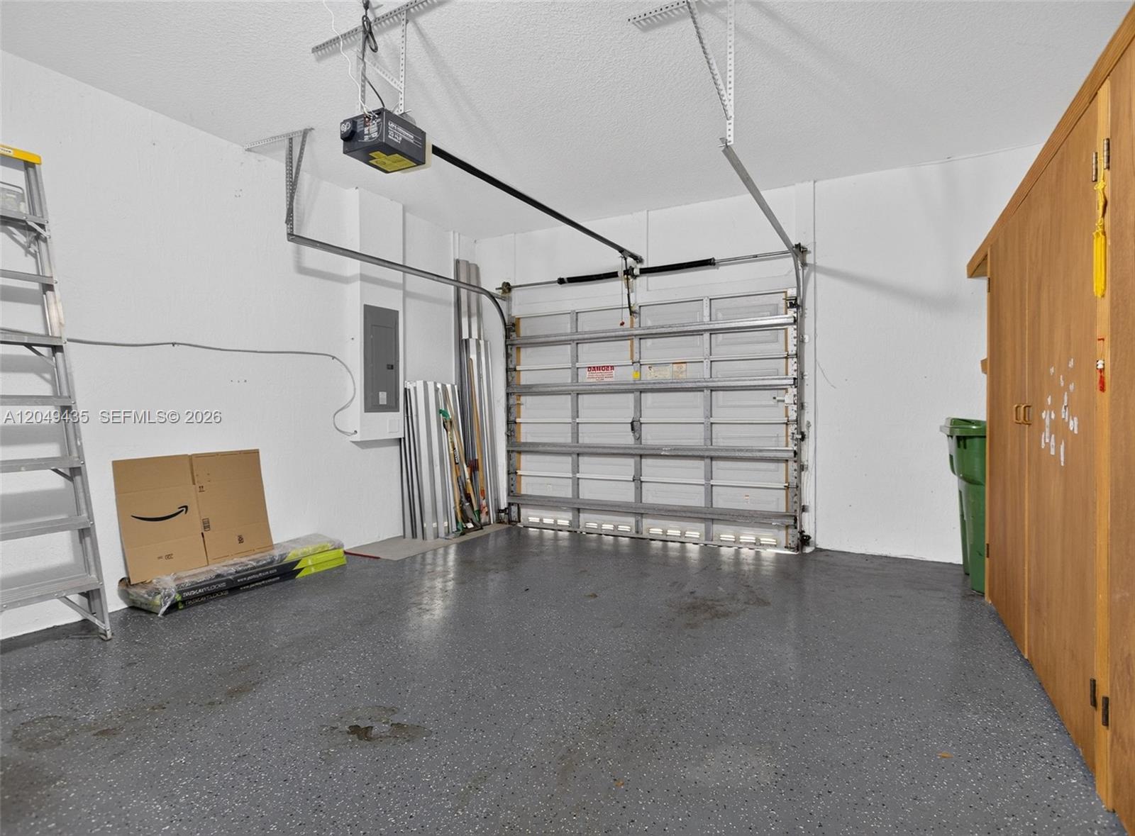 2475 W Cordoba Bnd