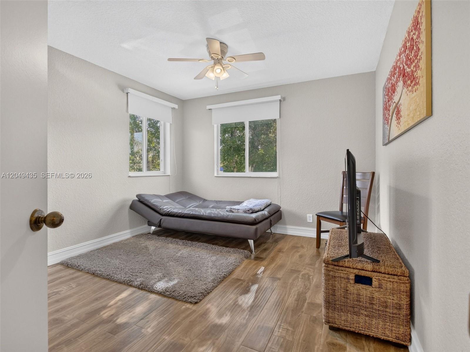 2475 W Cordoba Bnd