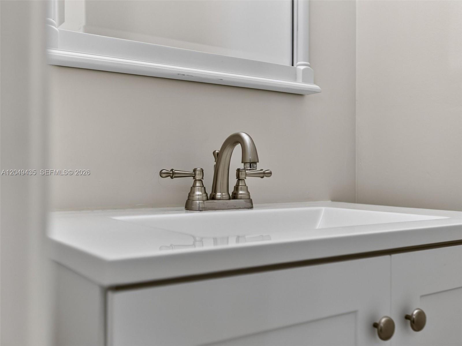 2475 W Cordoba Bnd