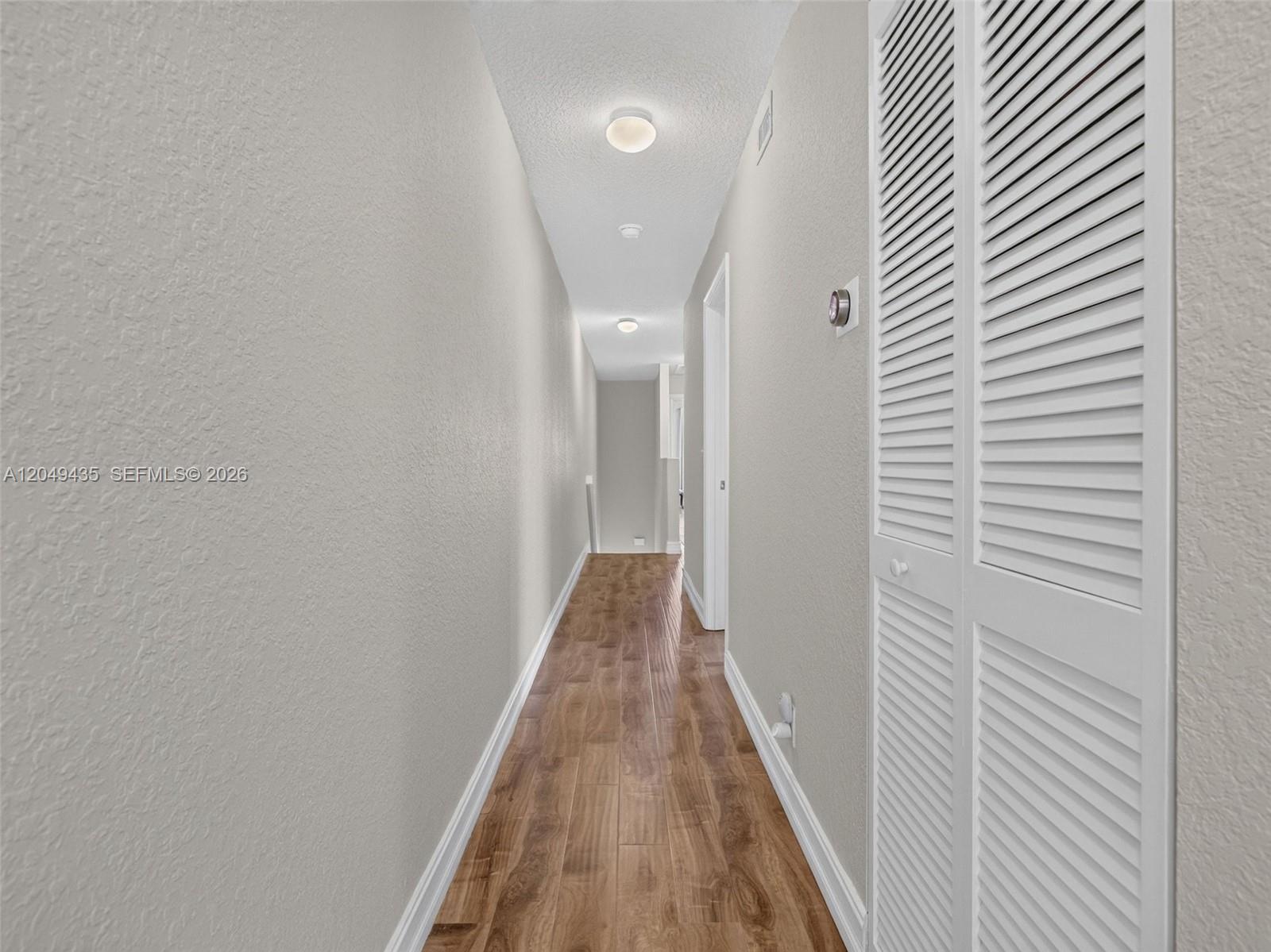 2475 W Cordoba Bnd