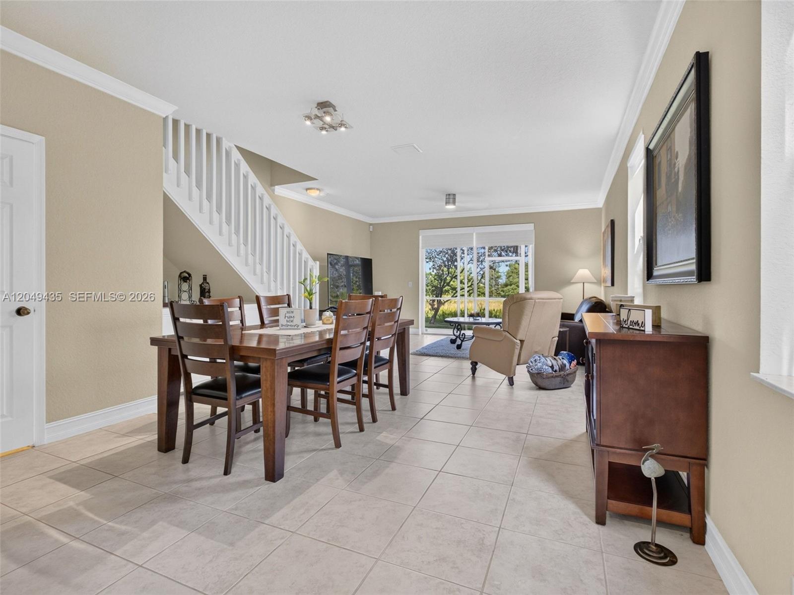 2475 W Cordoba Bnd
