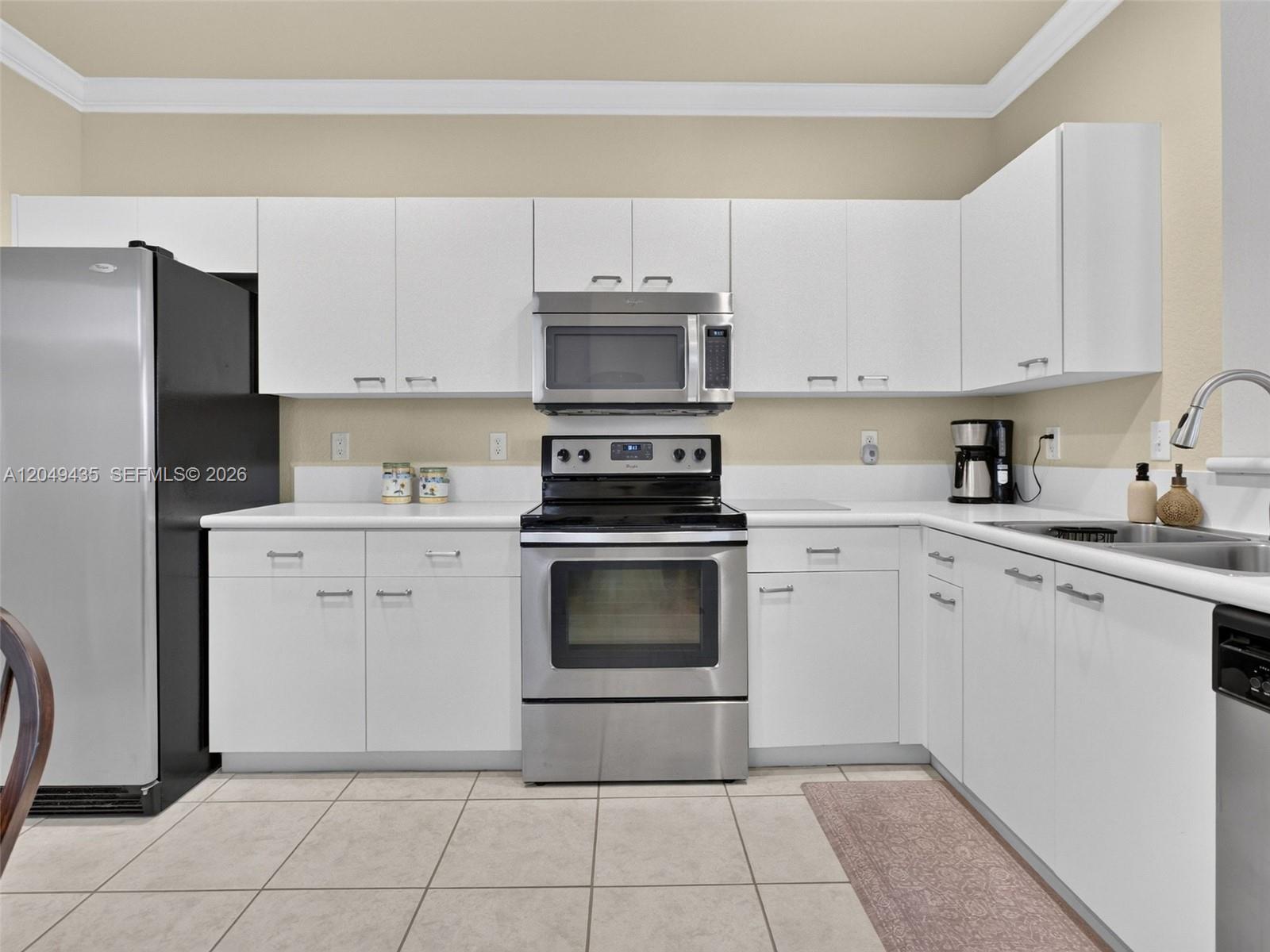 2475 W Cordoba Bnd
