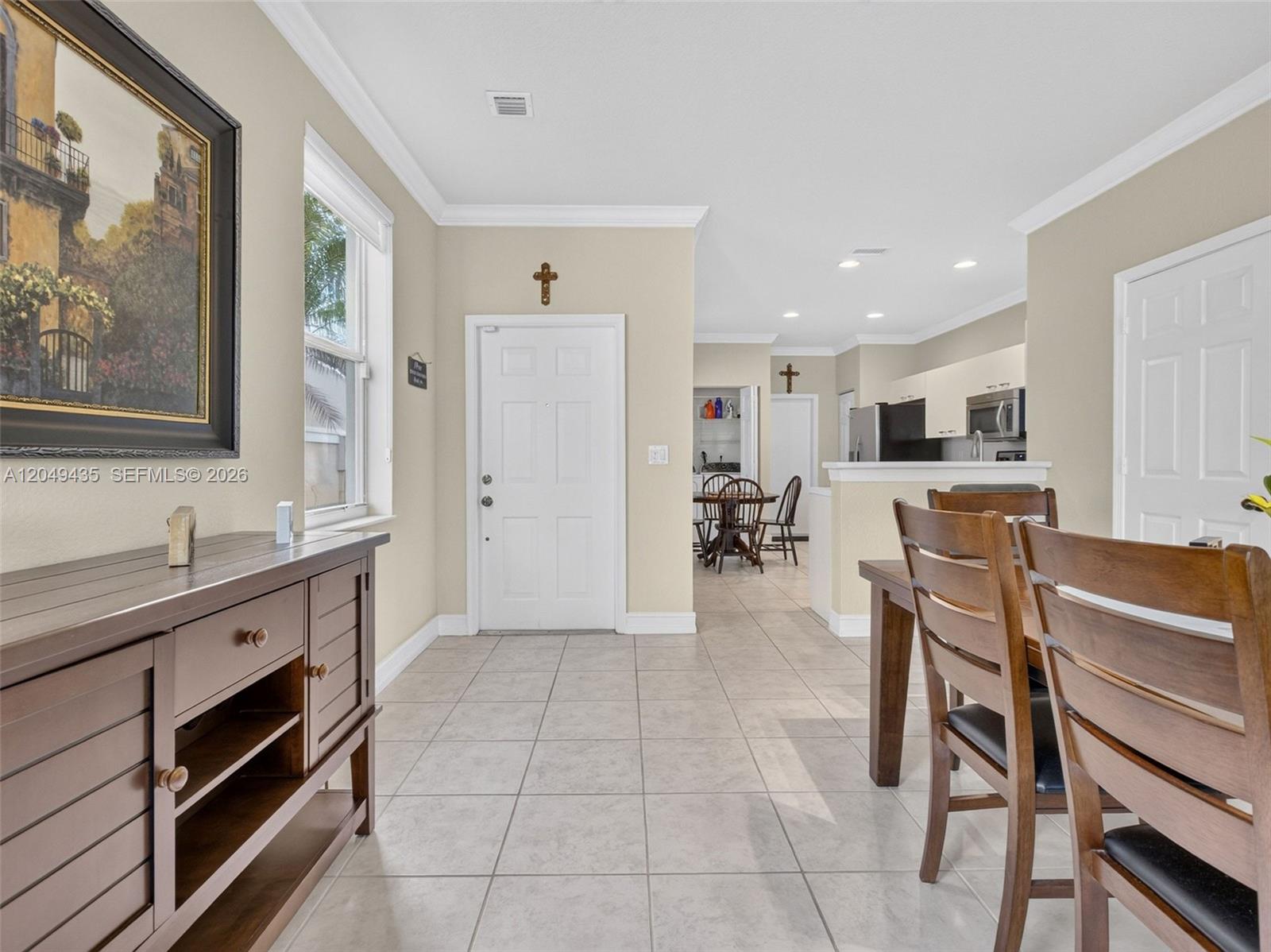 2475 W Cordoba Bnd