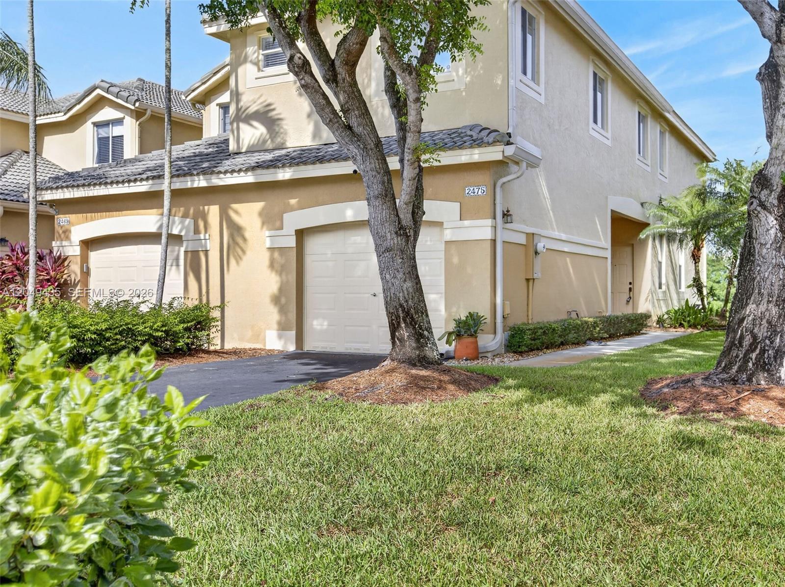 2475 W Cordoba Bnd