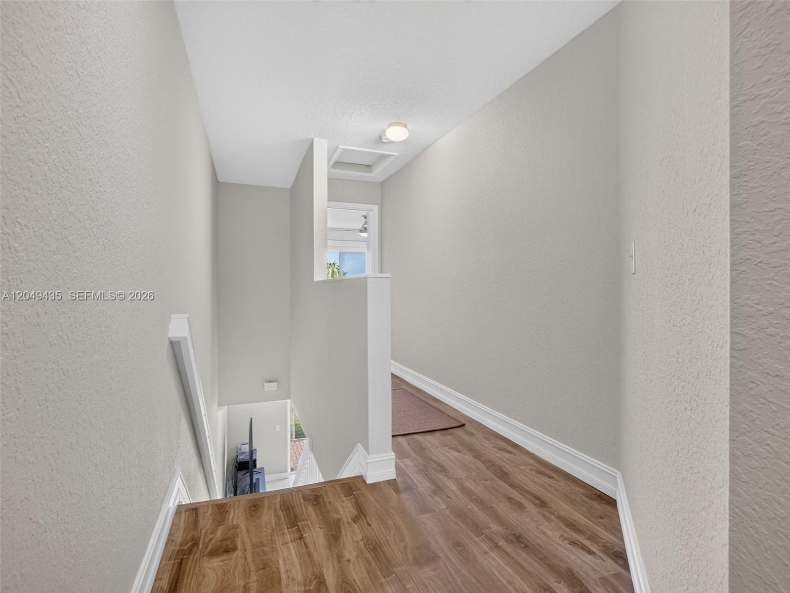 2475 W Cordoba Bnd