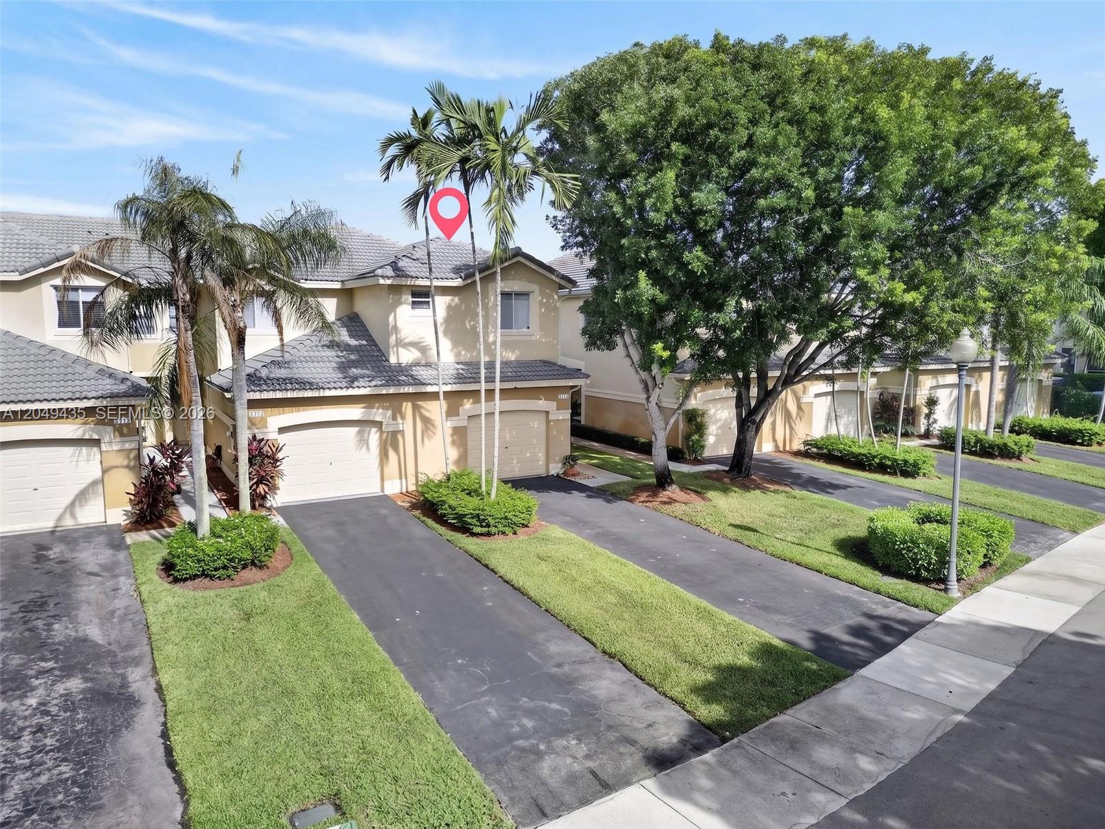 2475 W Cordoba Bnd