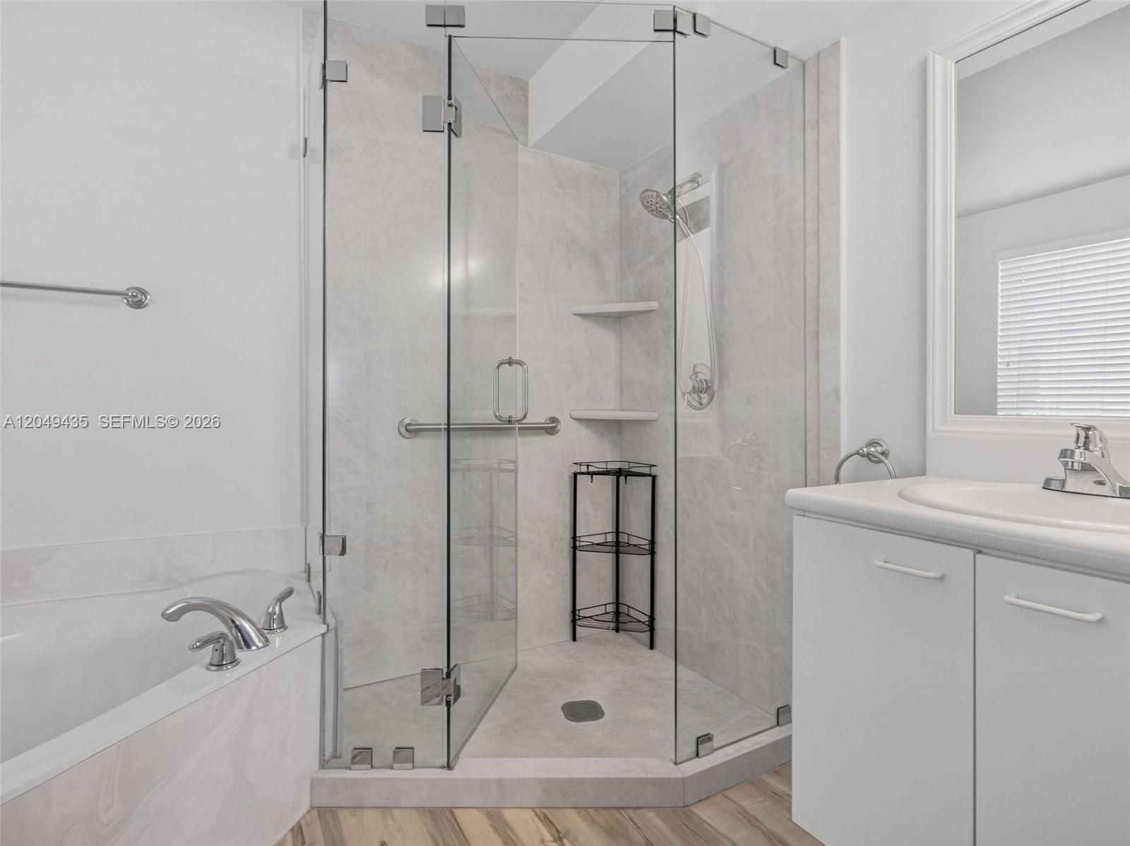 2475 W Cordoba Bnd