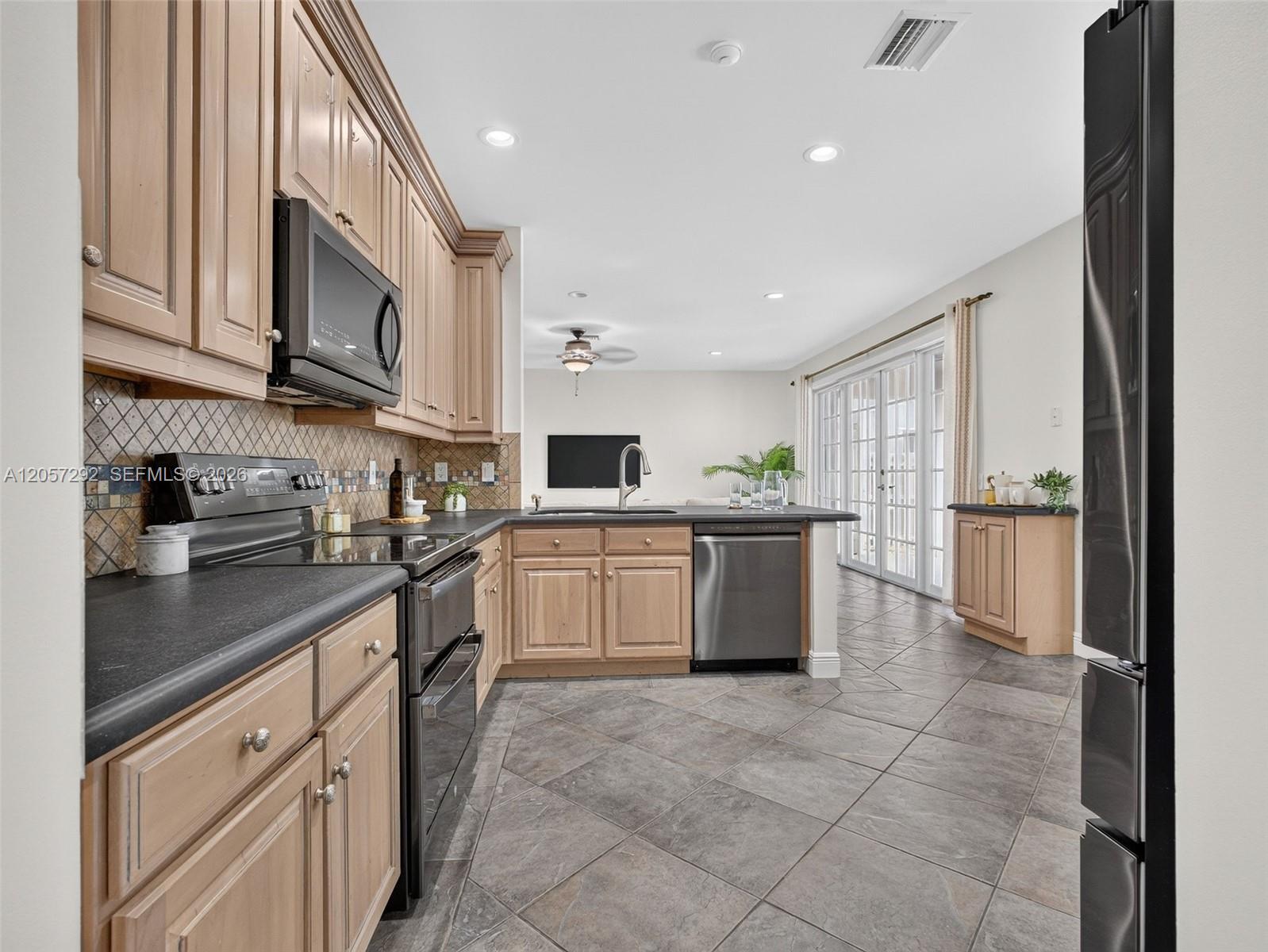 1012 Cedar Falls Dr