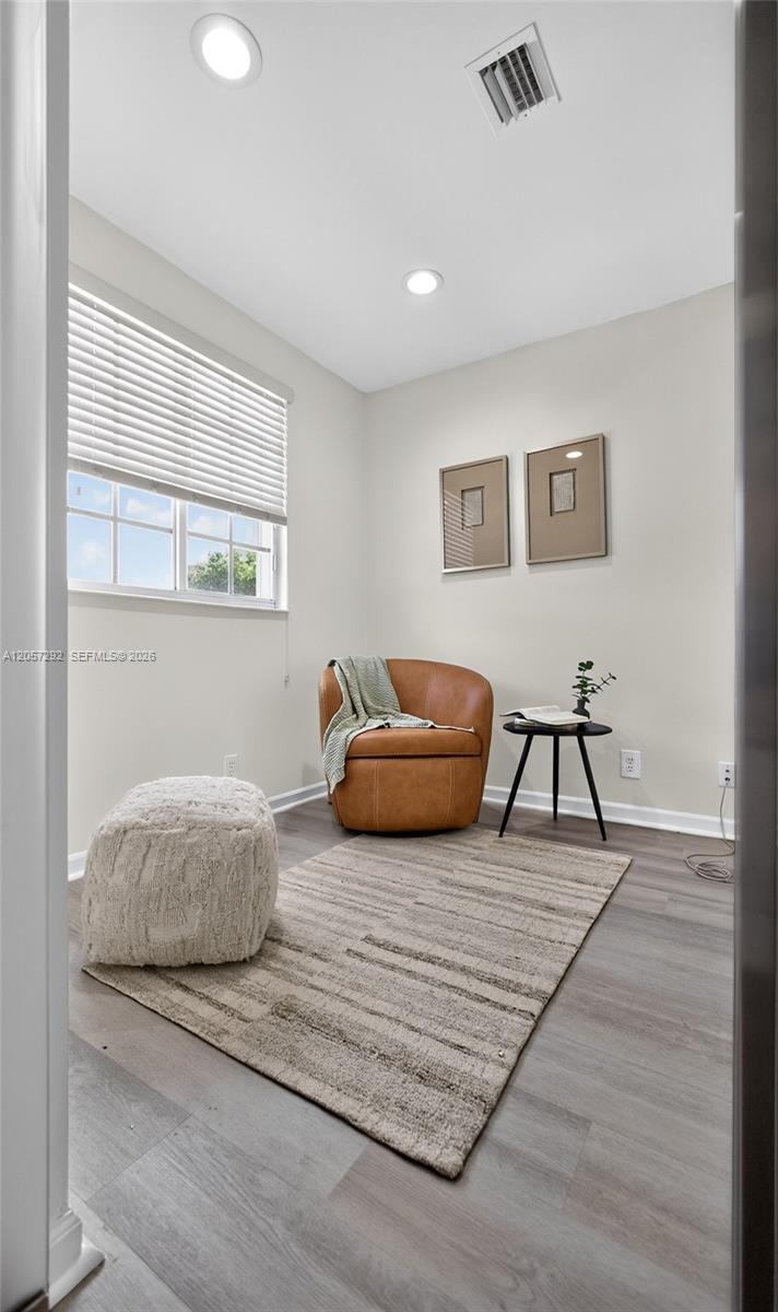 1012 Cedar Falls Dr