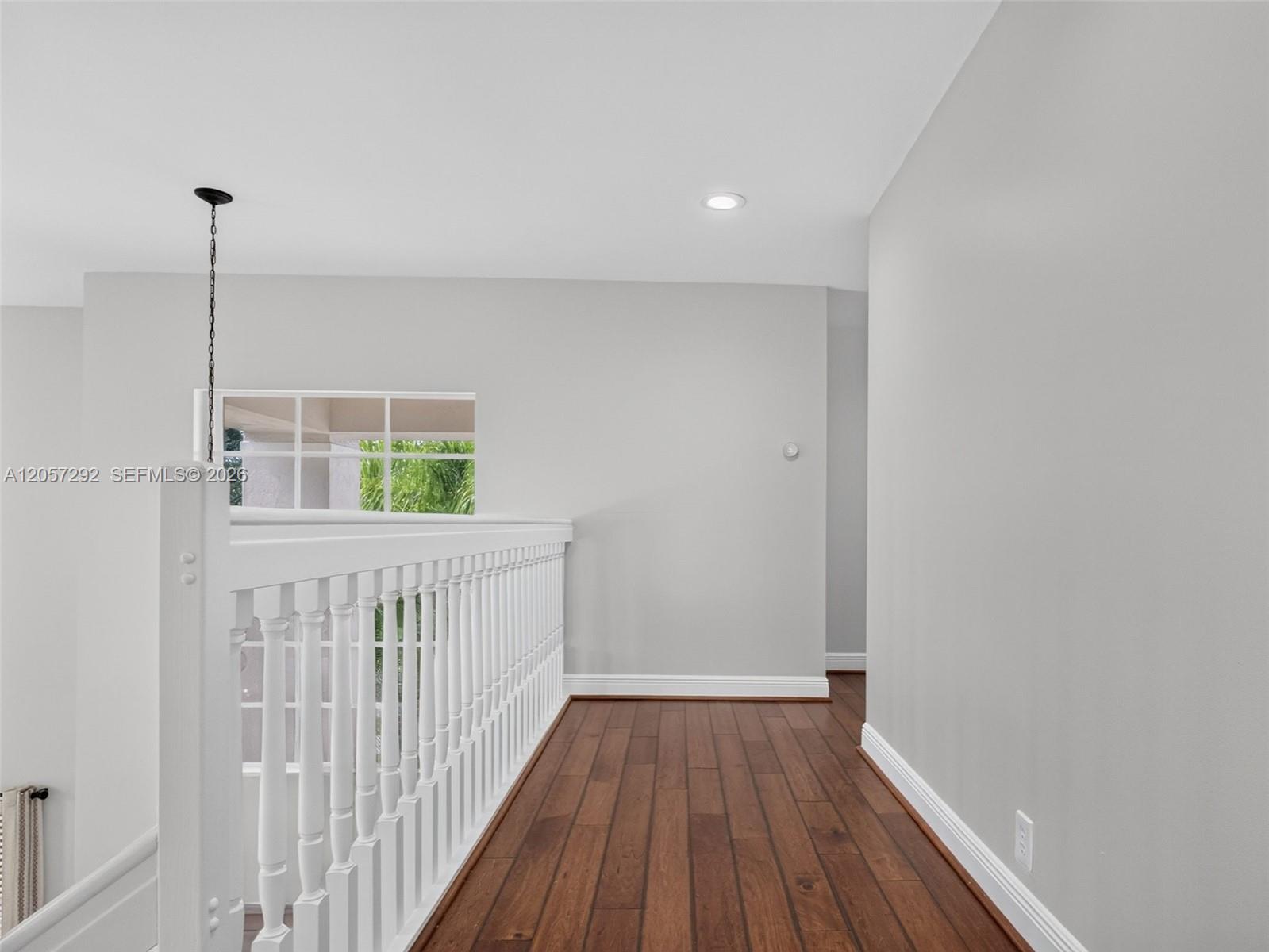 1012 Cedar Falls Dr