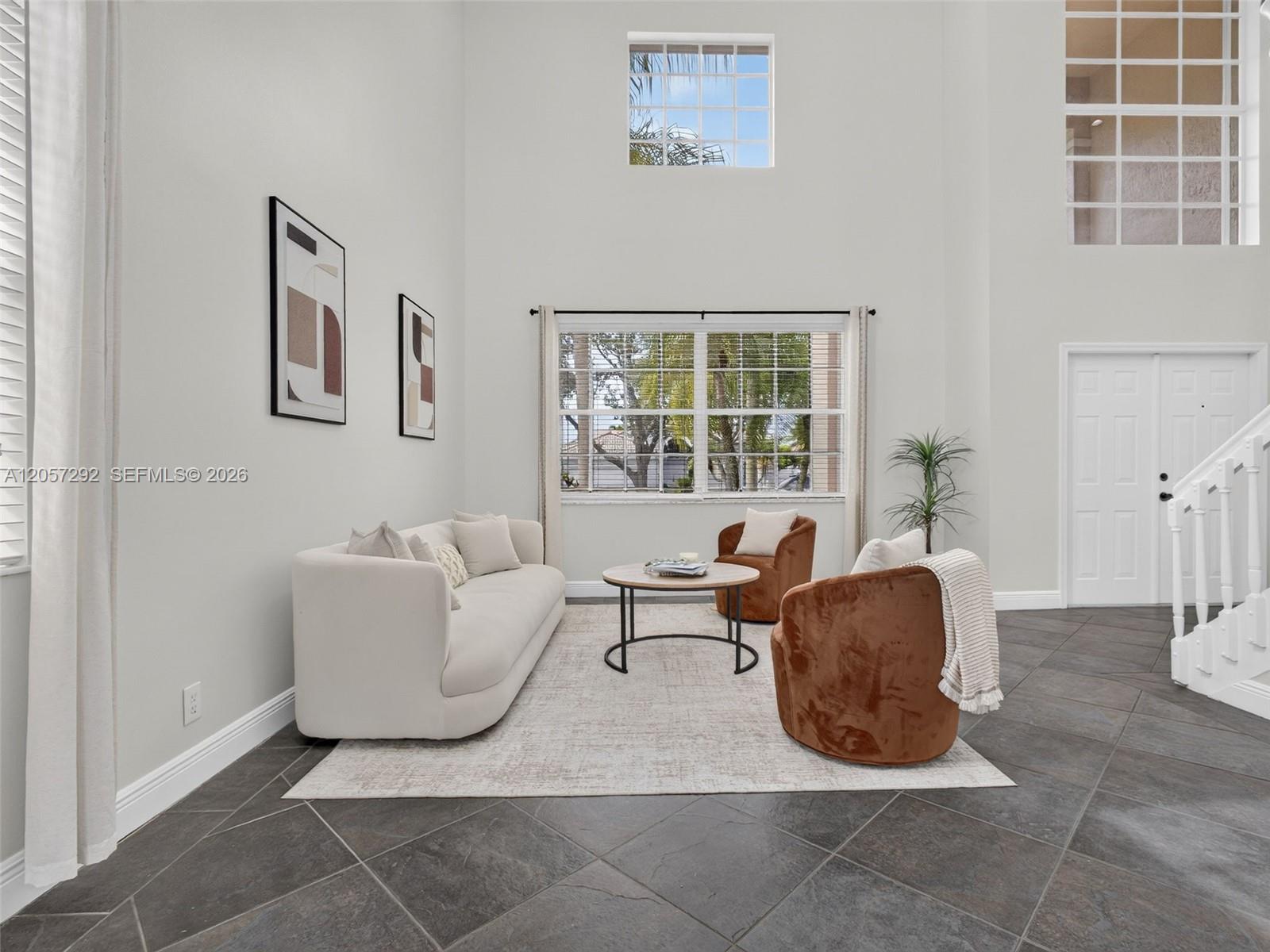 1012 Cedar Falls Dr