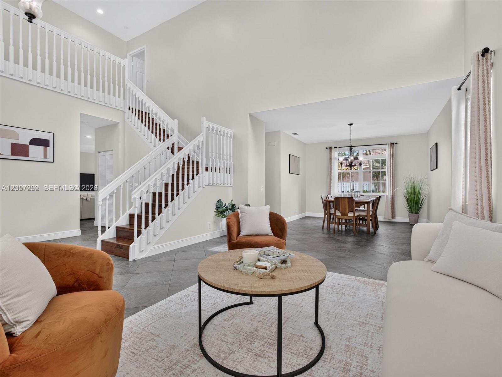 1012 Cedar Falls Dr