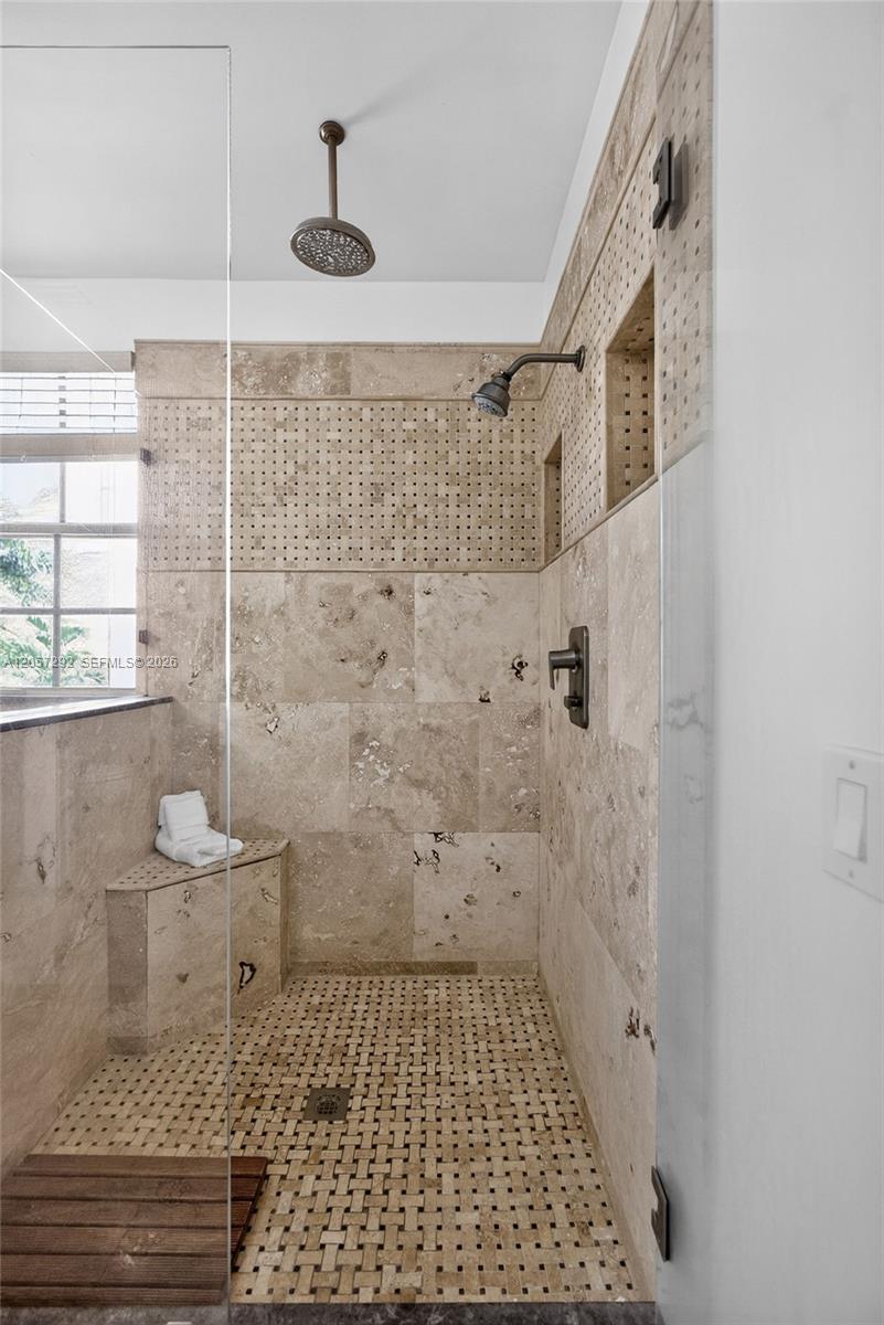 1012 Cedar Falls Dr